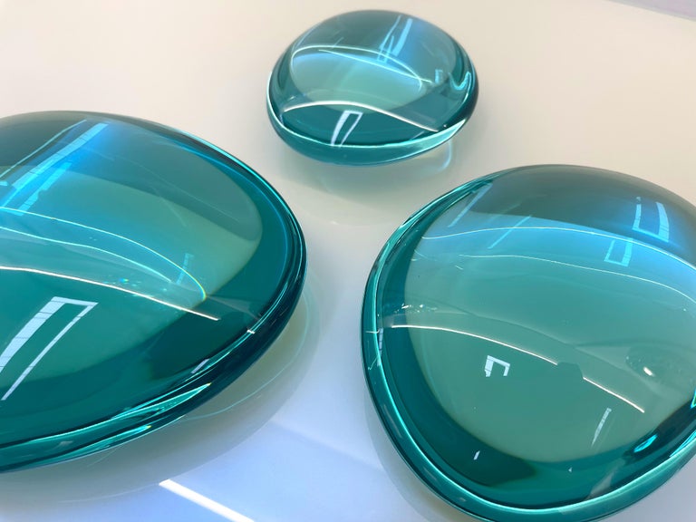 Contemporary 'Gocce' Set of Three Sculptures Aquamarine Crystal by Ghirò Studio In New Condition For Sale In Pieve Emanuele, Milano