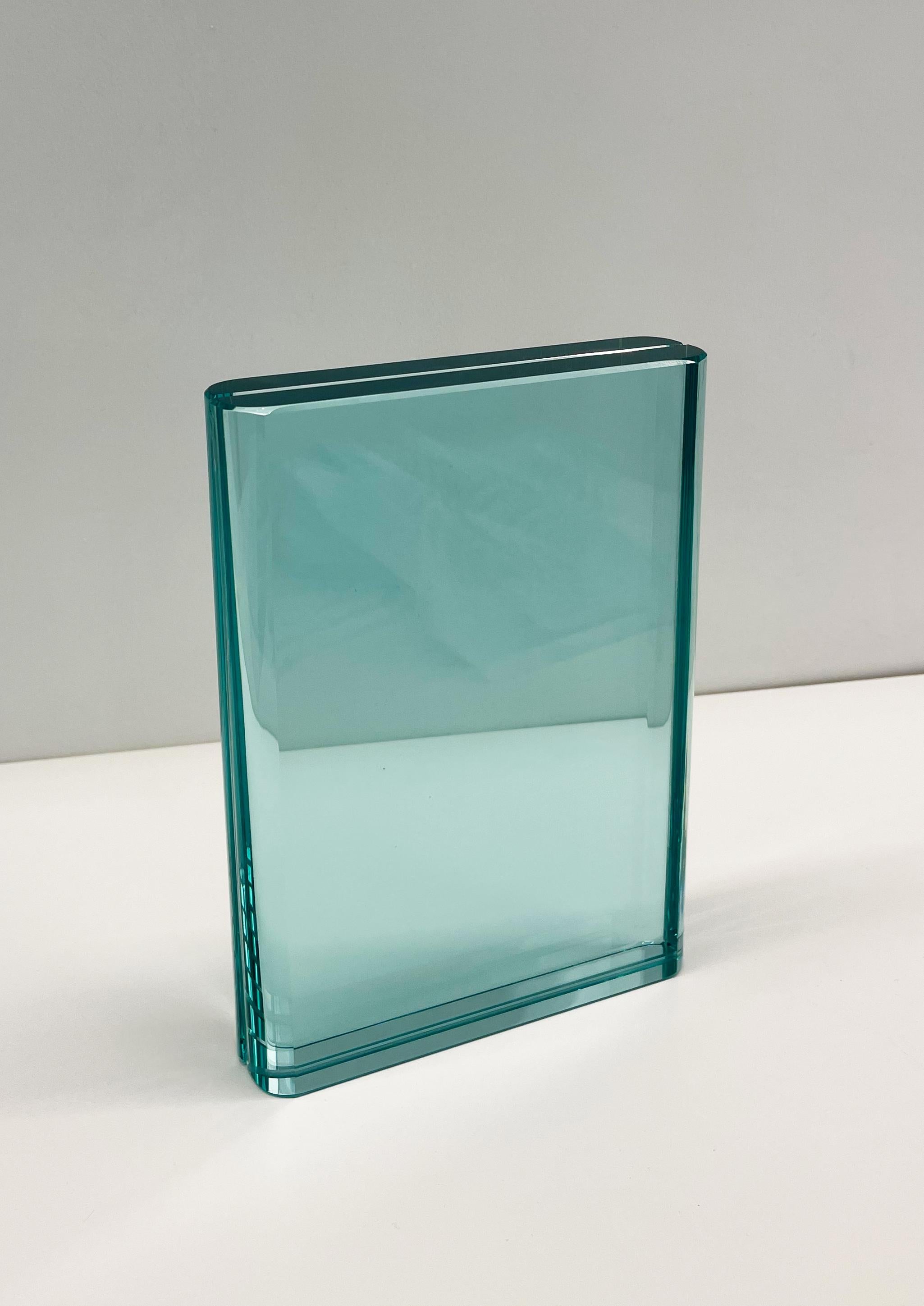 Marco de fotos contemporáneo de cristal vertical aguamarina hecho a mano por Ghirò Studio Moderno en venta