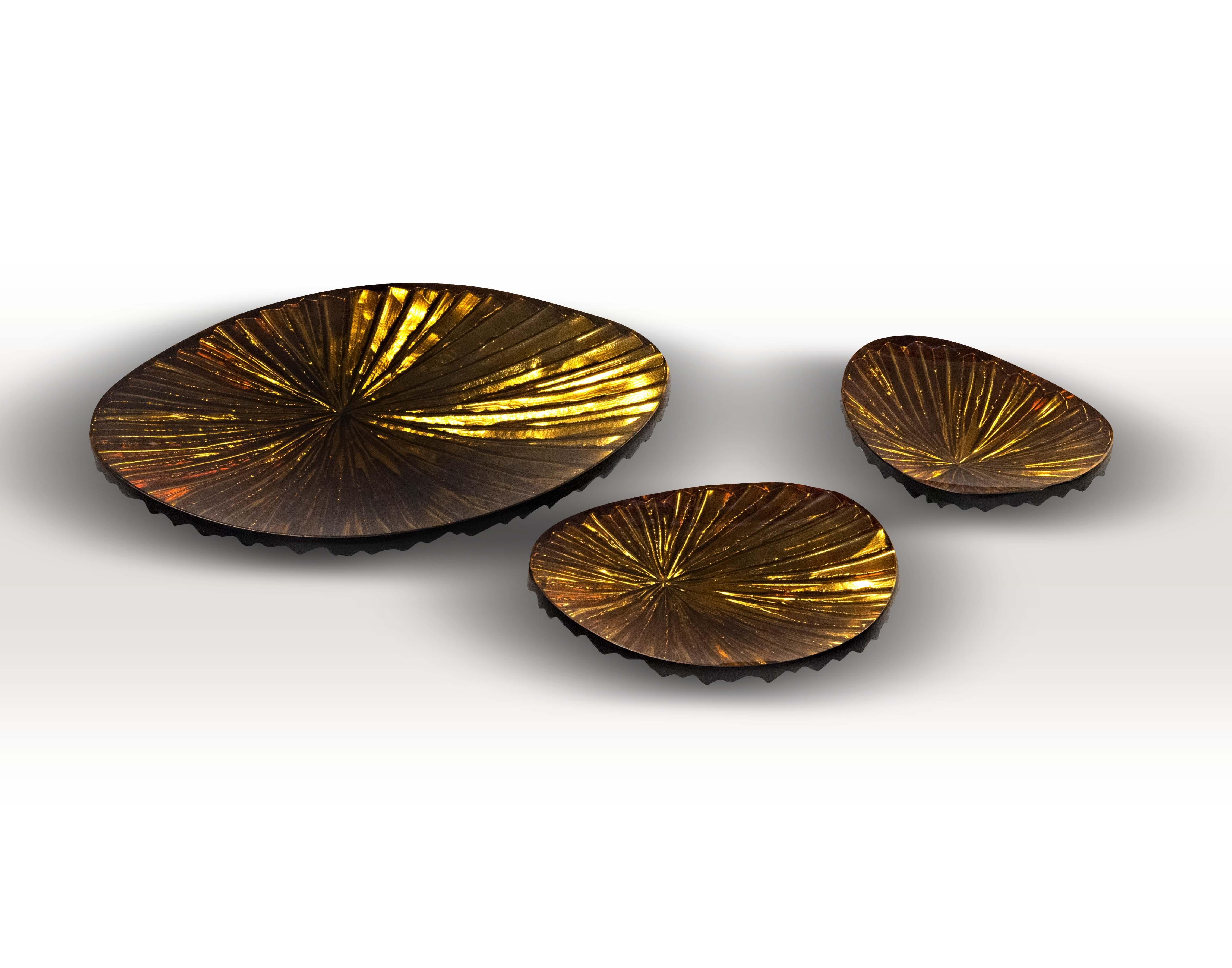 Italian Contemporary 'Oasi' Bowl Amber and Gold Crystal Small Size by Ghirò Studio For Sale