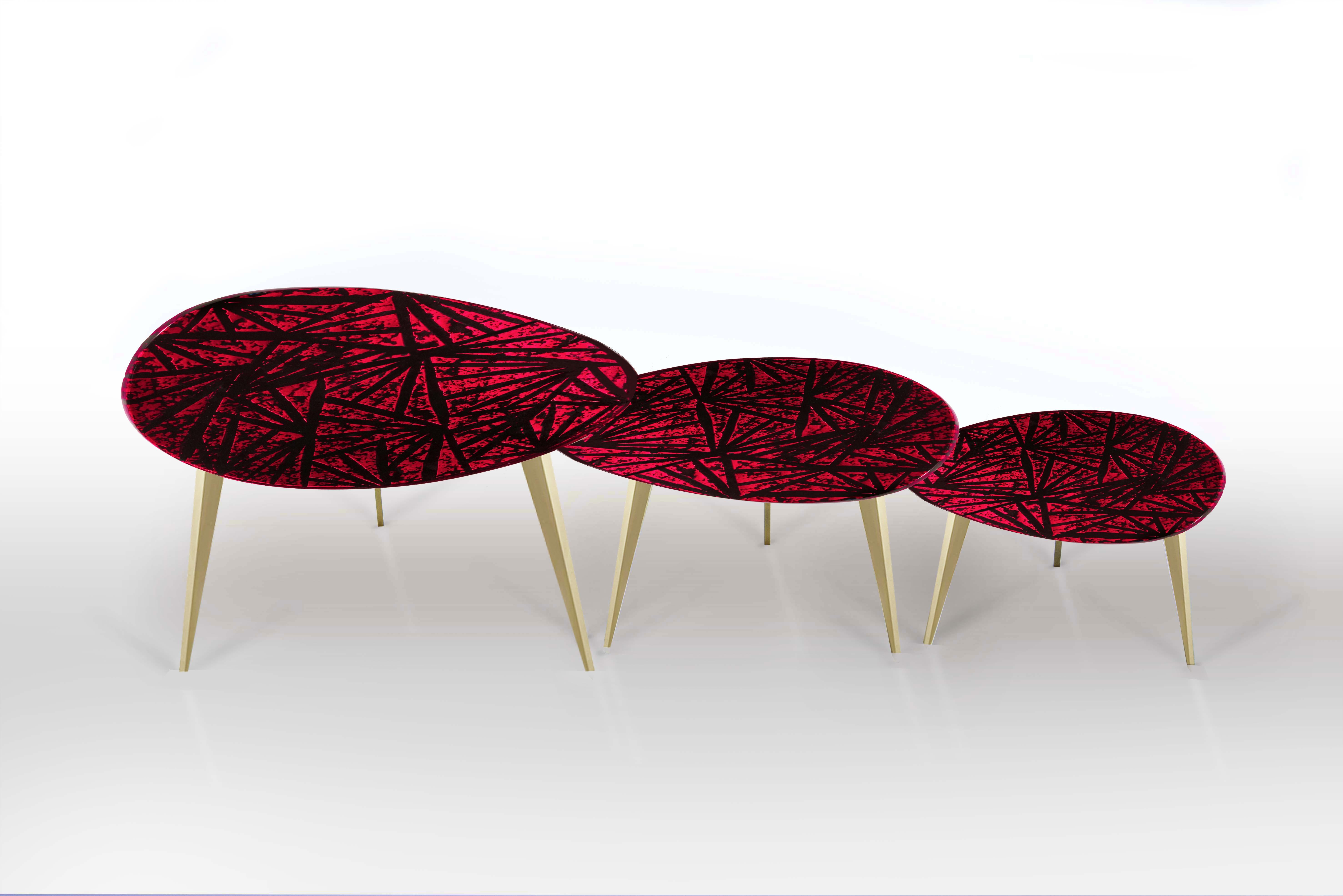 Italian Contemporary by Ghirò Studio 'Rubino' Set of three Coffe Table Crystal and brass For Sale
