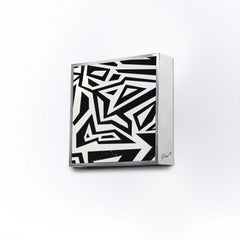 Contemporary by Ghirò Studio 'Square' Sconce Nero e Cristallo Bianco Iridescente