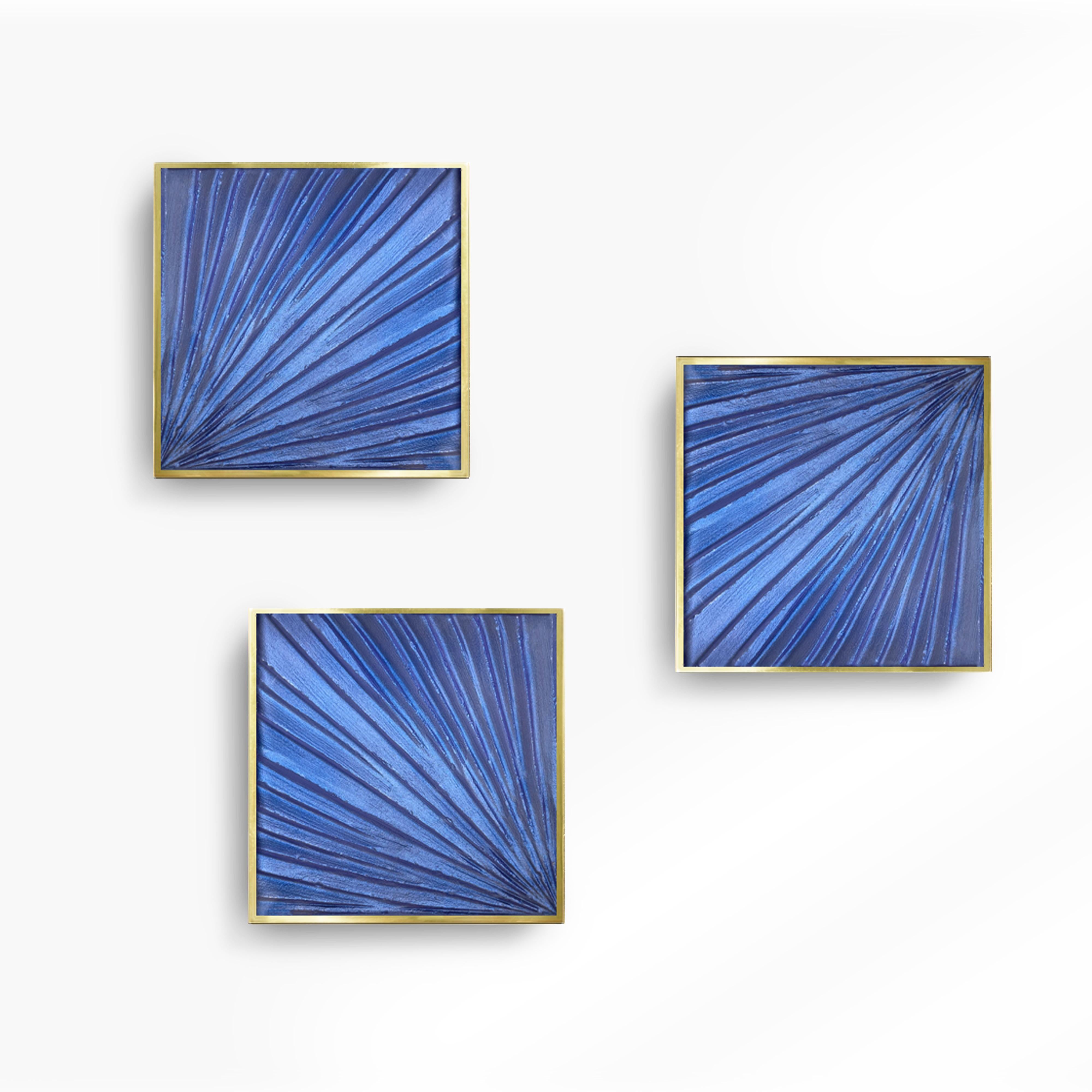 Hand-Carved Contemporary by Ghirò Studio 'Square' Sconce Blue Crystal, Brass and 24 Kt Gold For Sale