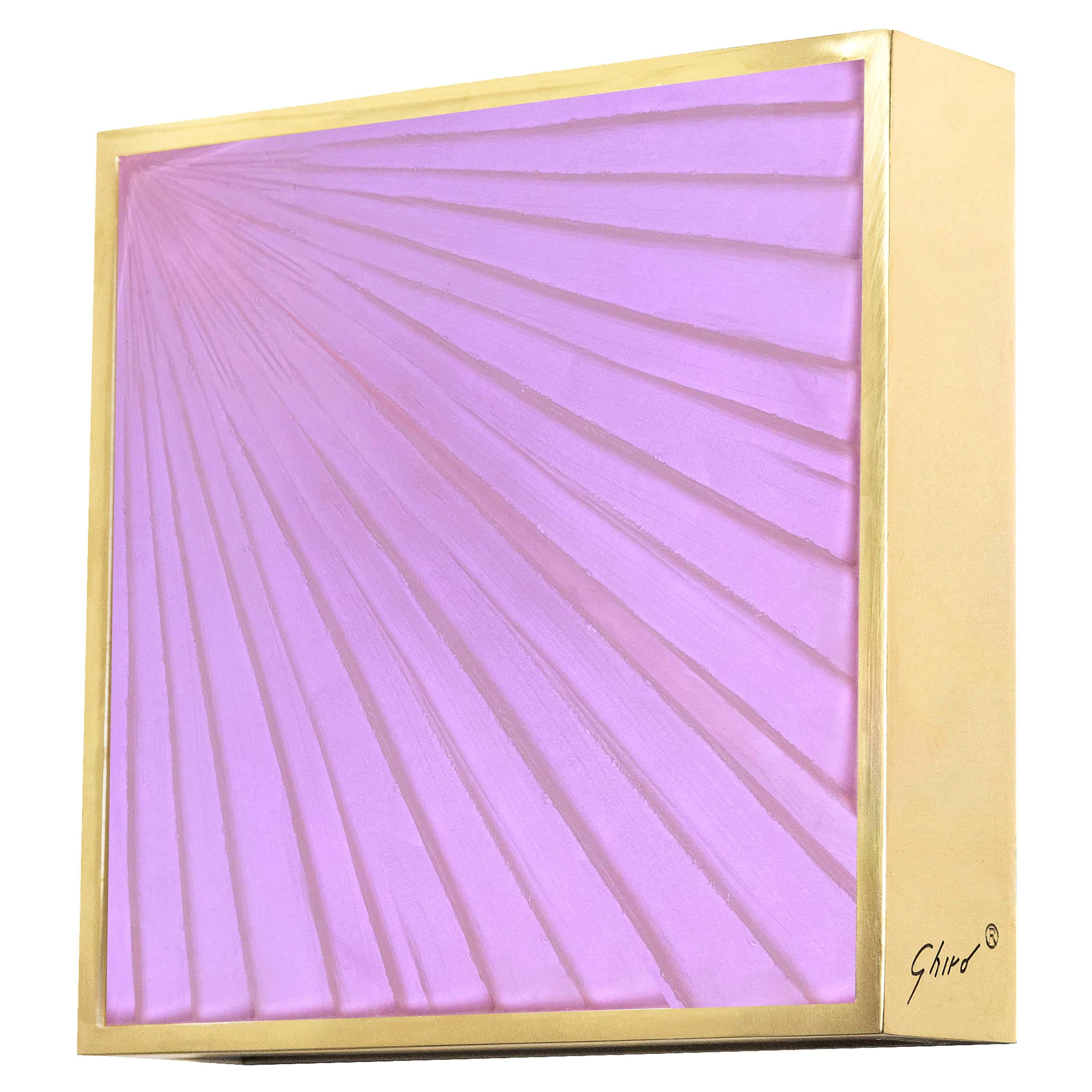 Applique contemporaine « Square » en cristal rose, laiton et or 24 carats de Ghir Studio