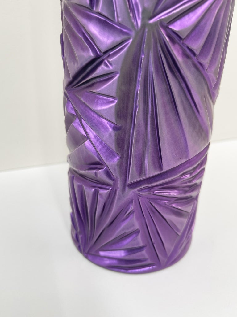 Contemporary Vase Purple Crystal Hand Engraved by Ghirò Studio For Sale 1