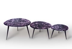 Ensemble de trois tables basses contemporaines Zig-Zag en cristal d'améthyste par Ghir Studio