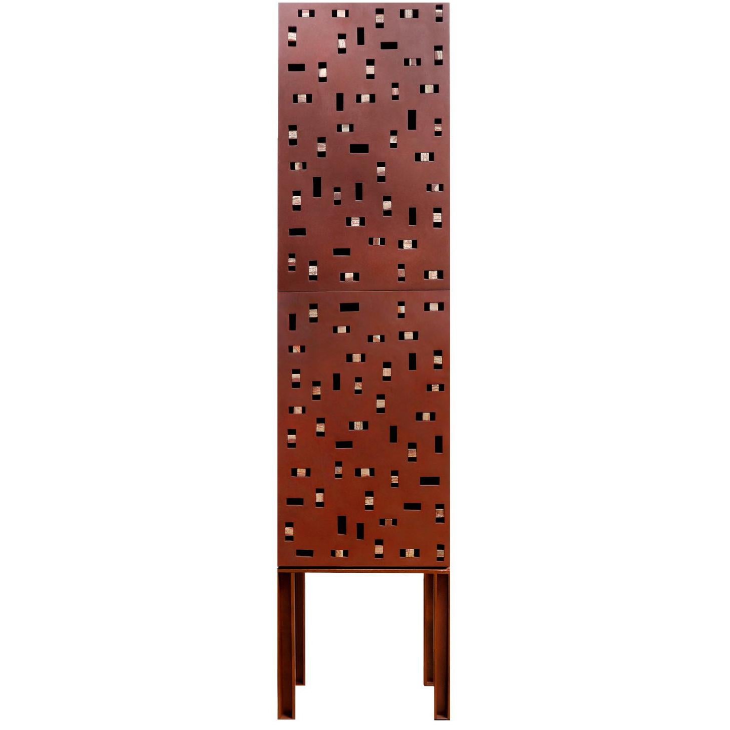 Contemporary Cabinet in Metal Inspired by Klimt's Paintings im Angebot