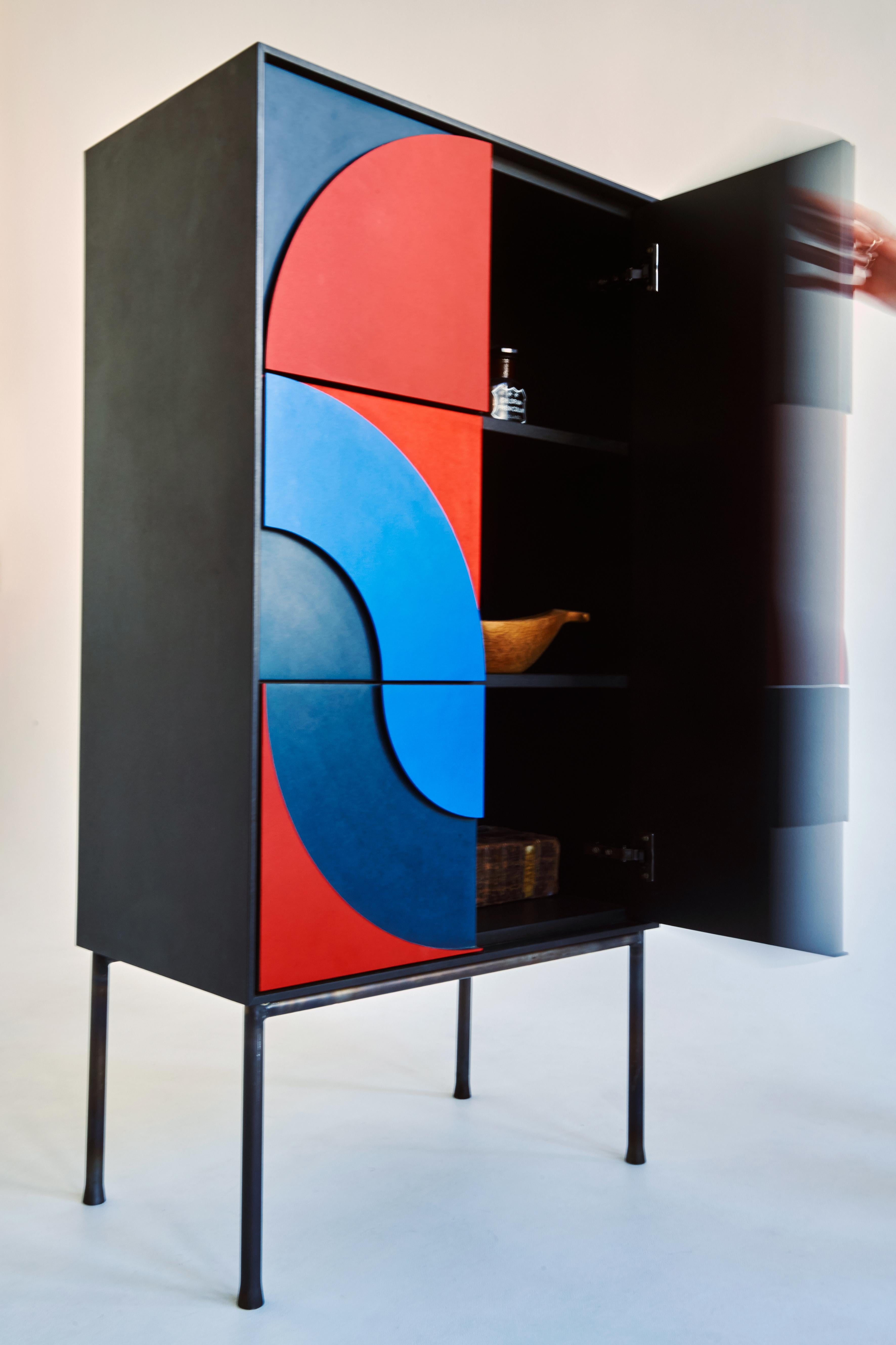 Contemporary cabinet inspired by Hungarian neoavantgarde with handpatinated legs For Sale 3