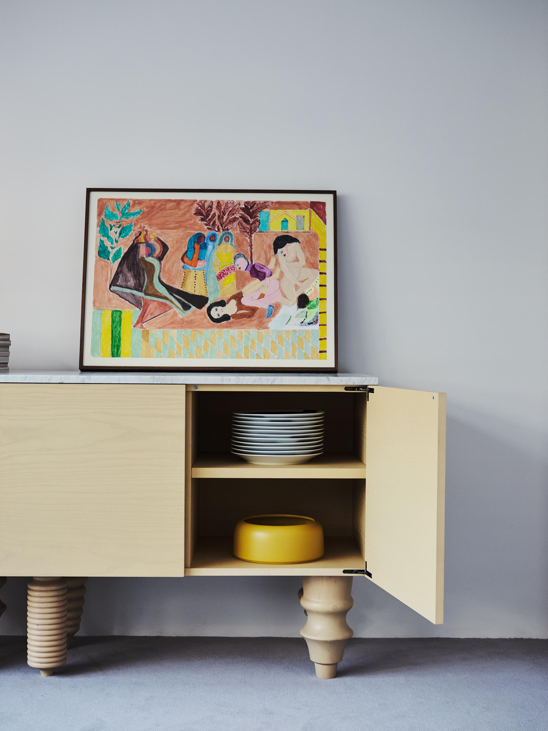 Cabinet contemporain 'Multileg' de Jaime Hayon, plateau en frêne, jaune, 100 cm en vente 7