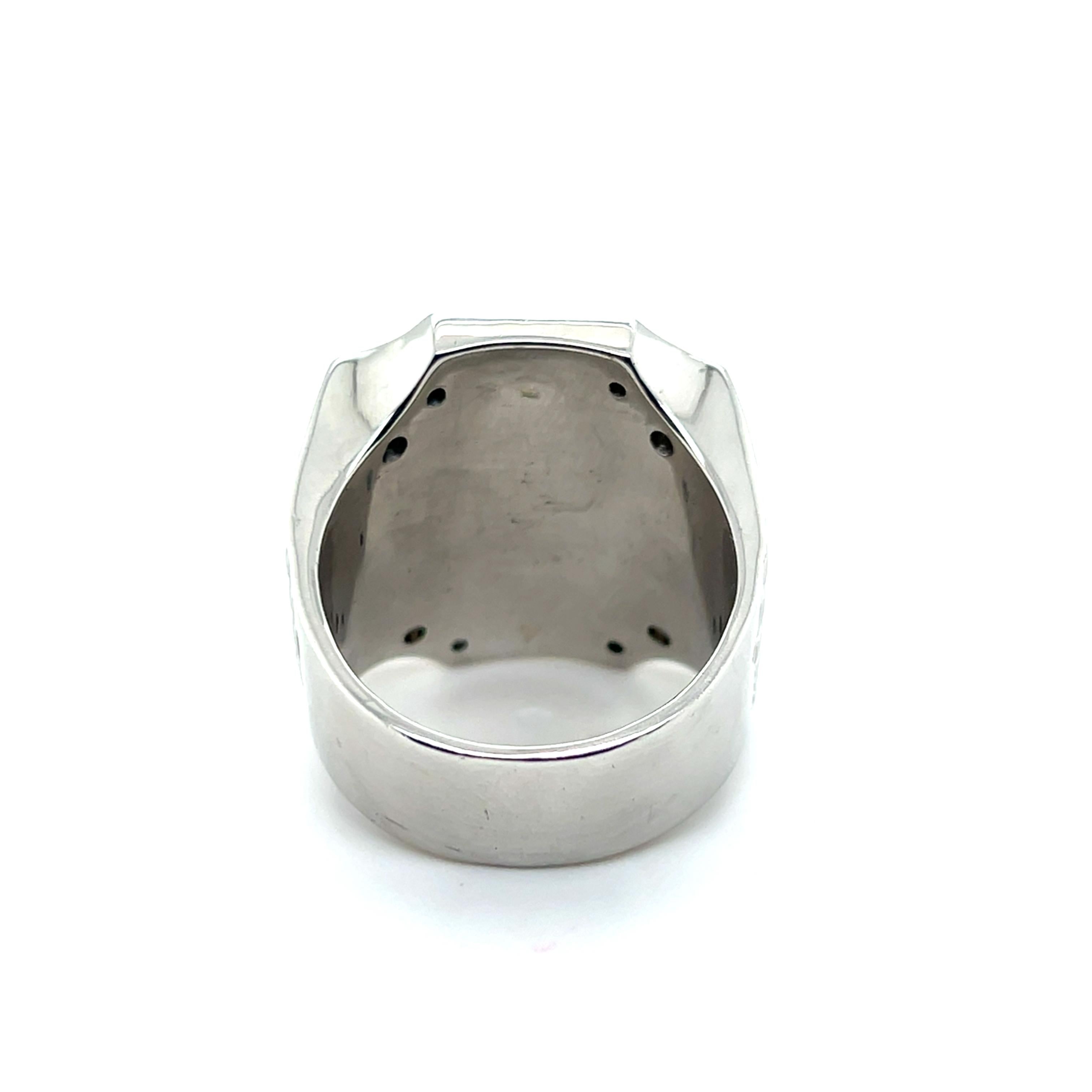 Contemporary Cabochon Jadeite Platinum and 18k Yellow Gold Men's Statement Ring 4