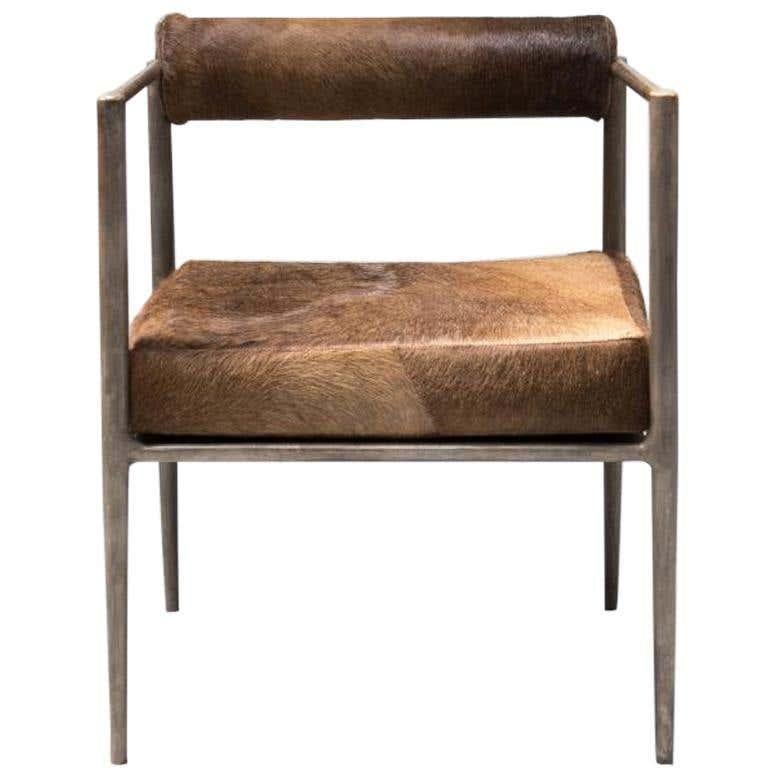 Organique Chaise contemporaine camel rembourrée, chaise carrée Alchemy de Rick Owens en vente