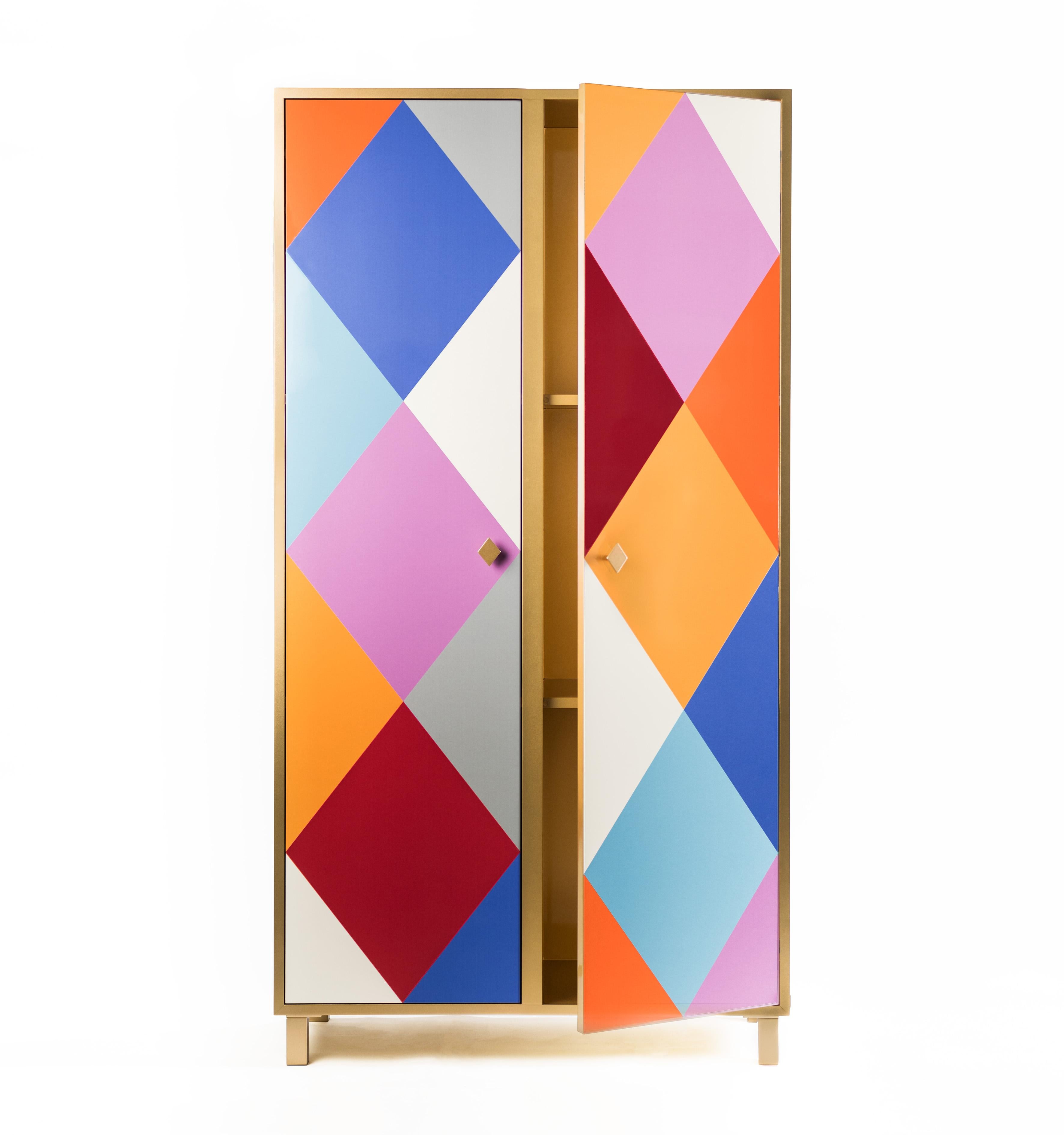 A multicolored rhombus cabinet to contain the most elegant clothes and accessories.

Pricing excludes VAT.