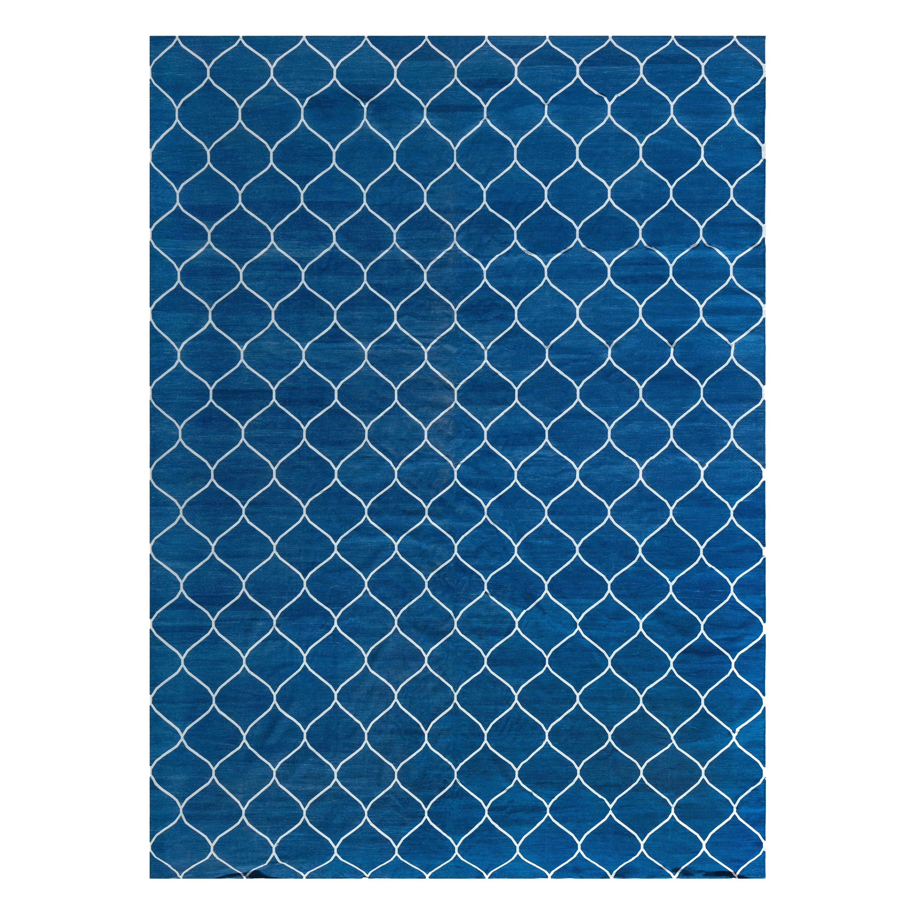 Zeitgenössischer, handgefertigter, indischer Dhurrie-Teppich von Doris Leslie Blau