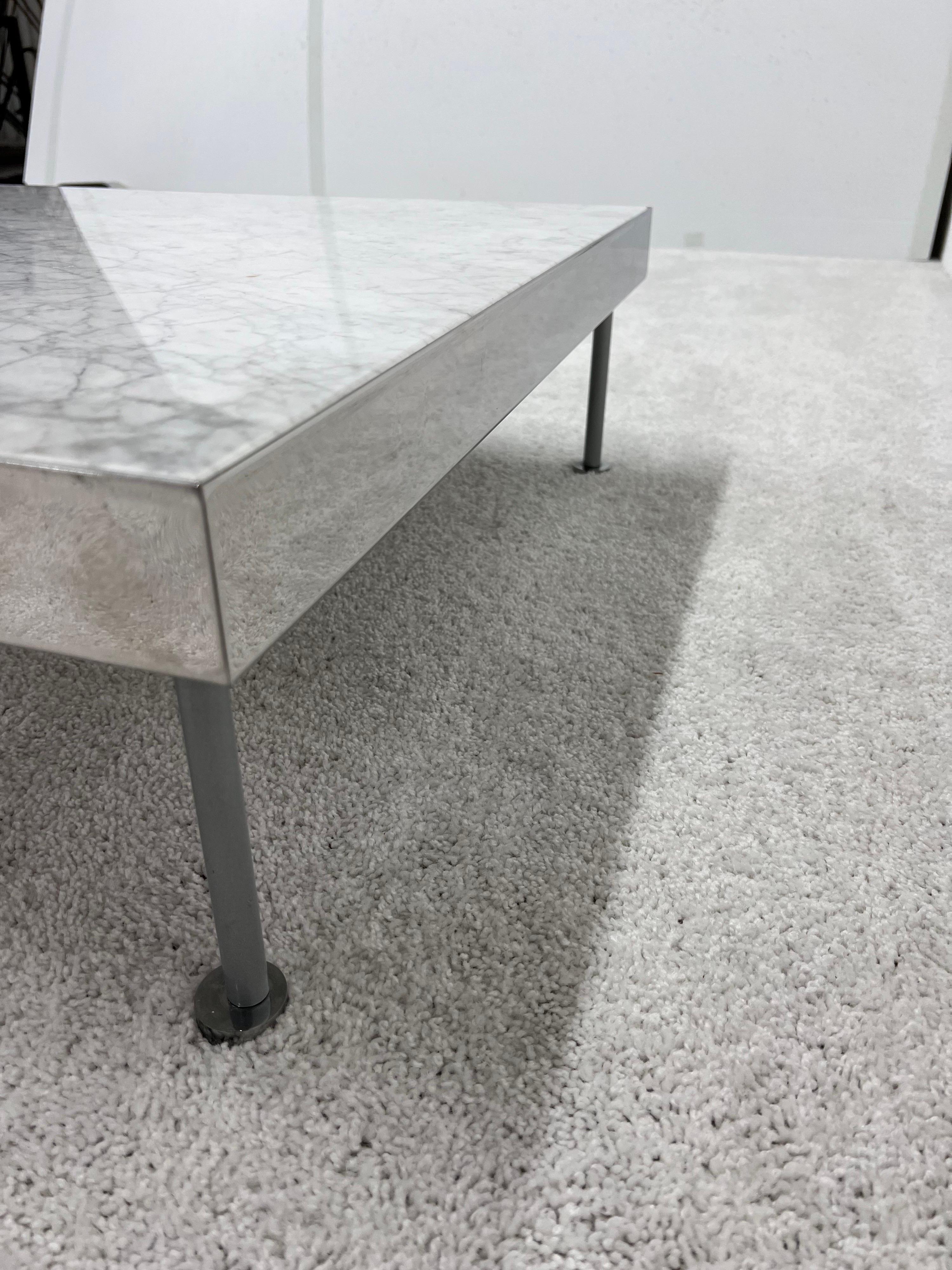 Contemporary Carrara Marble and Polished Steel Low Coffee Table, 1980s For Sale 2