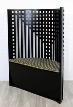 Contemporary Cassina Signed Mackintosh Willow Black Curved Bench Seat, Italy