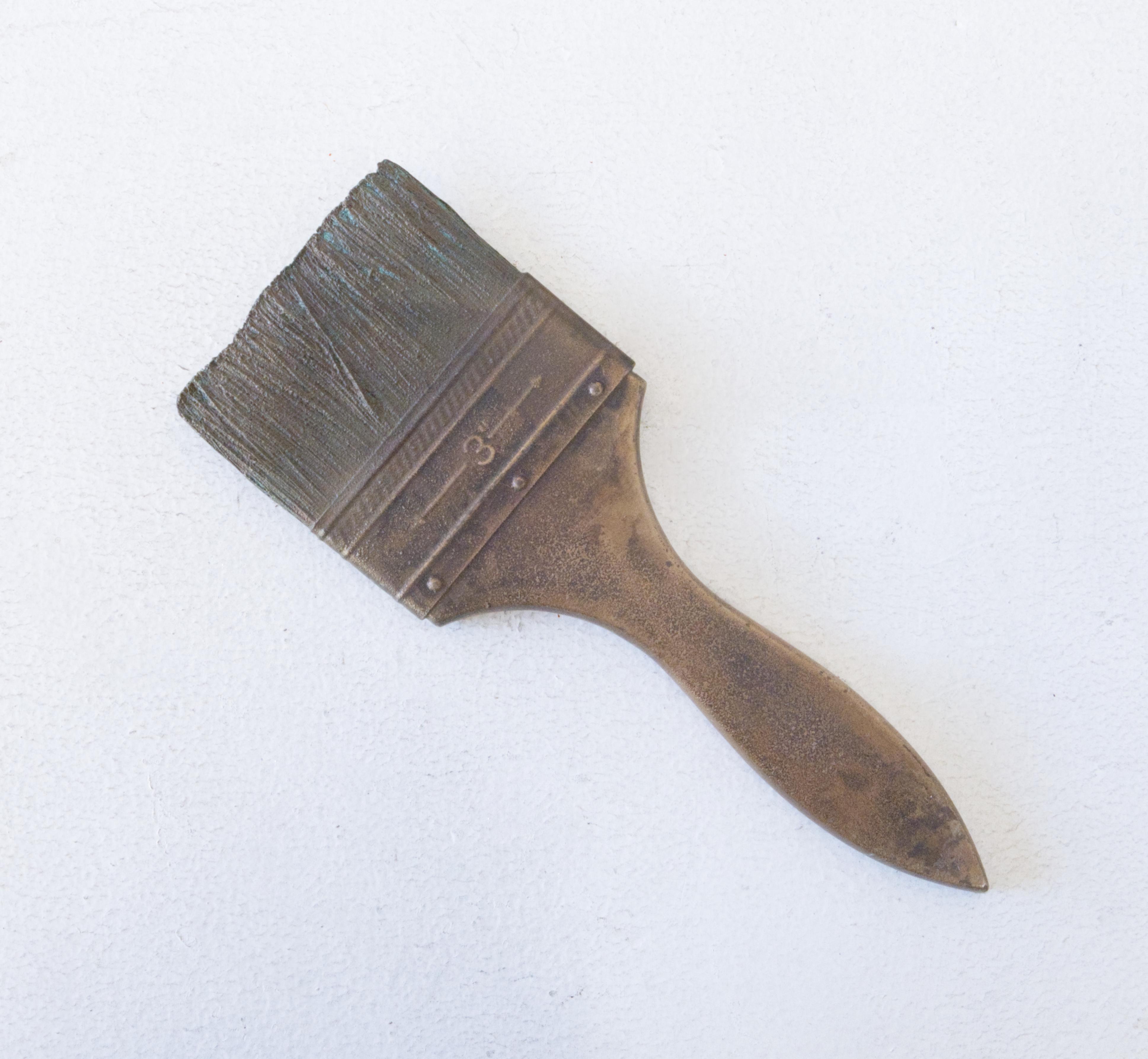 Americano Scultura contemporanea in bronzo fuso 'Brushes of the Artist #6' di Charles Splady in vendita