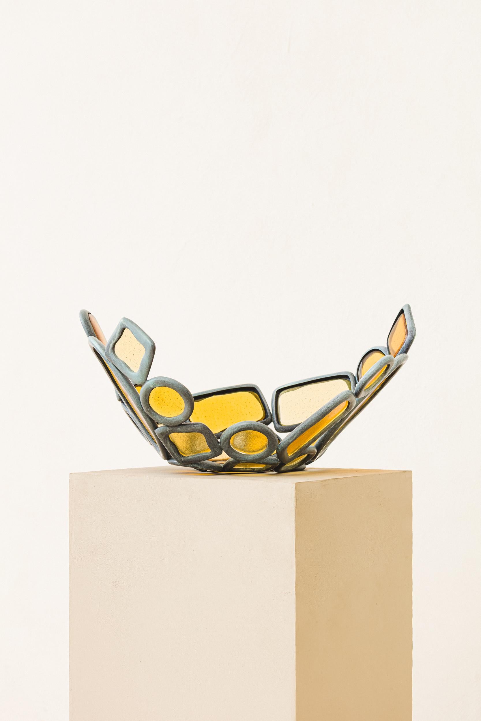 Brazilian Contemporary Centerpiece Material Distorcion by Lucas Recchia, 2025 For Sale