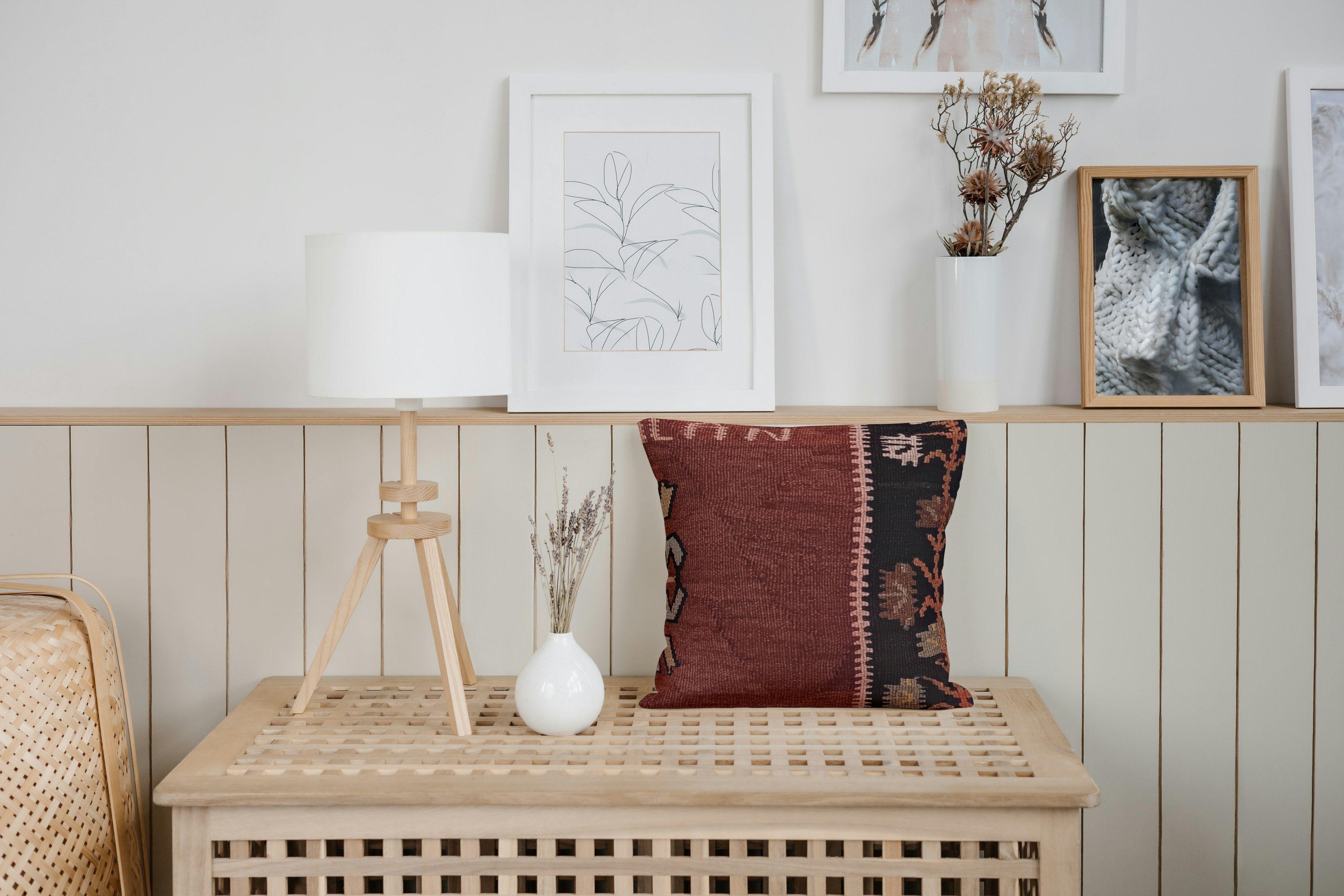 Zeitgenössische zentrale türkische Kilim Kissenbezug Multicolor Tribal Zickzack Wolle im Angebot 1