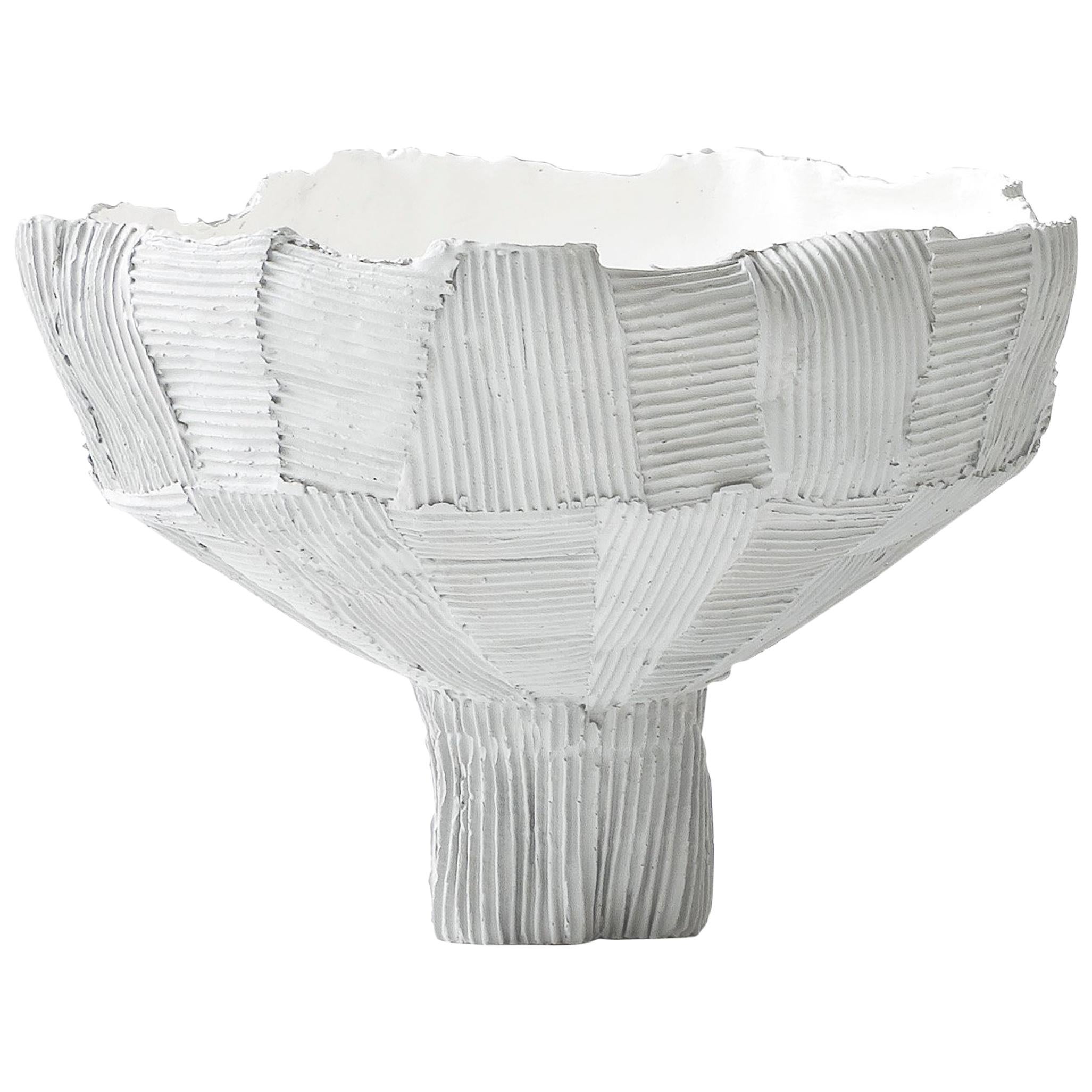 Contemporary Ceramic Anemone Footed Bowl White