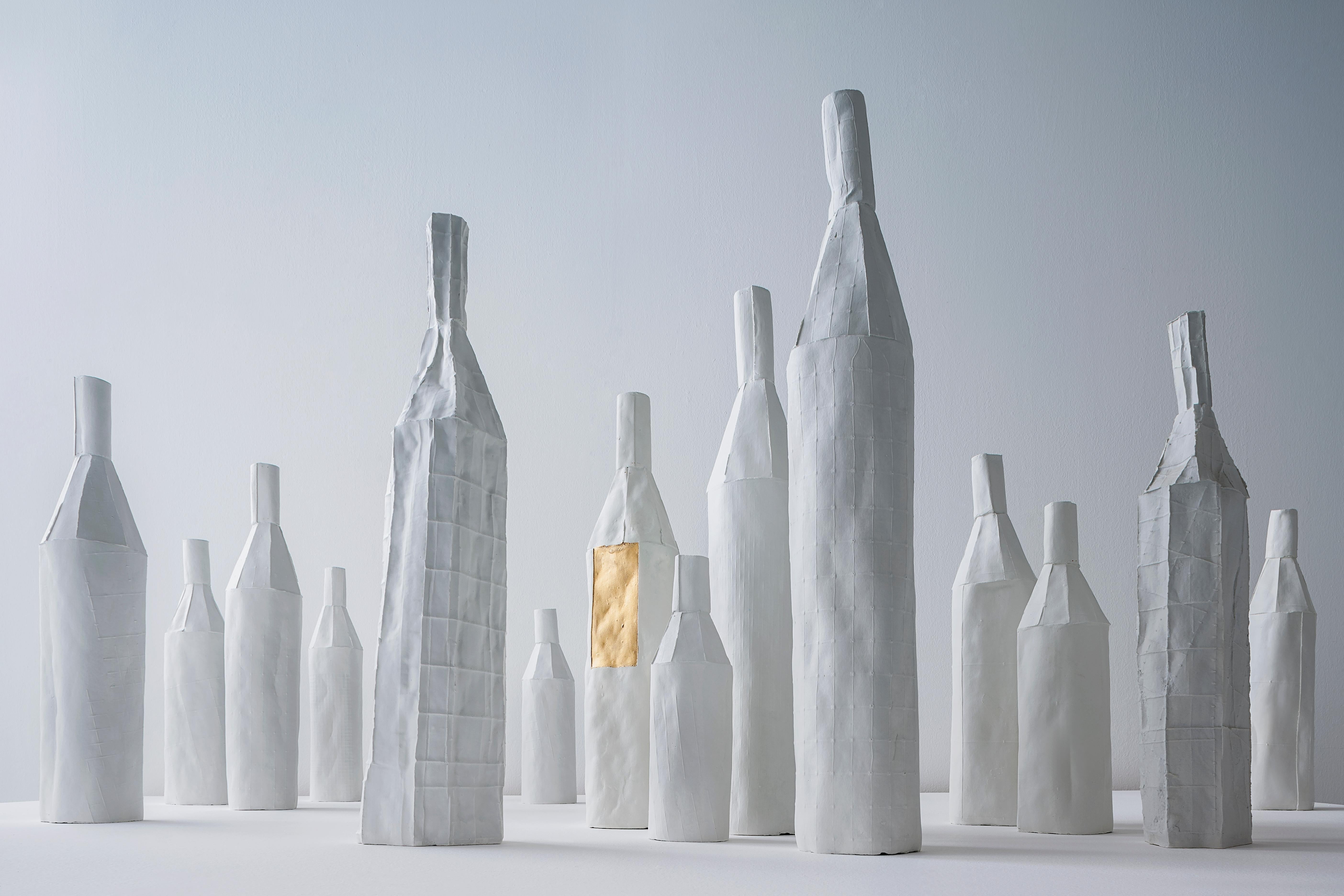 Modern Contemporary Ceramic Cartocci Liscia Texture White and Gold Decorative Bottle #2