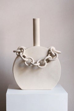 Sculpture ronde contemporaine en céramique, faite à la main, "OOOOO V" par Miyelle