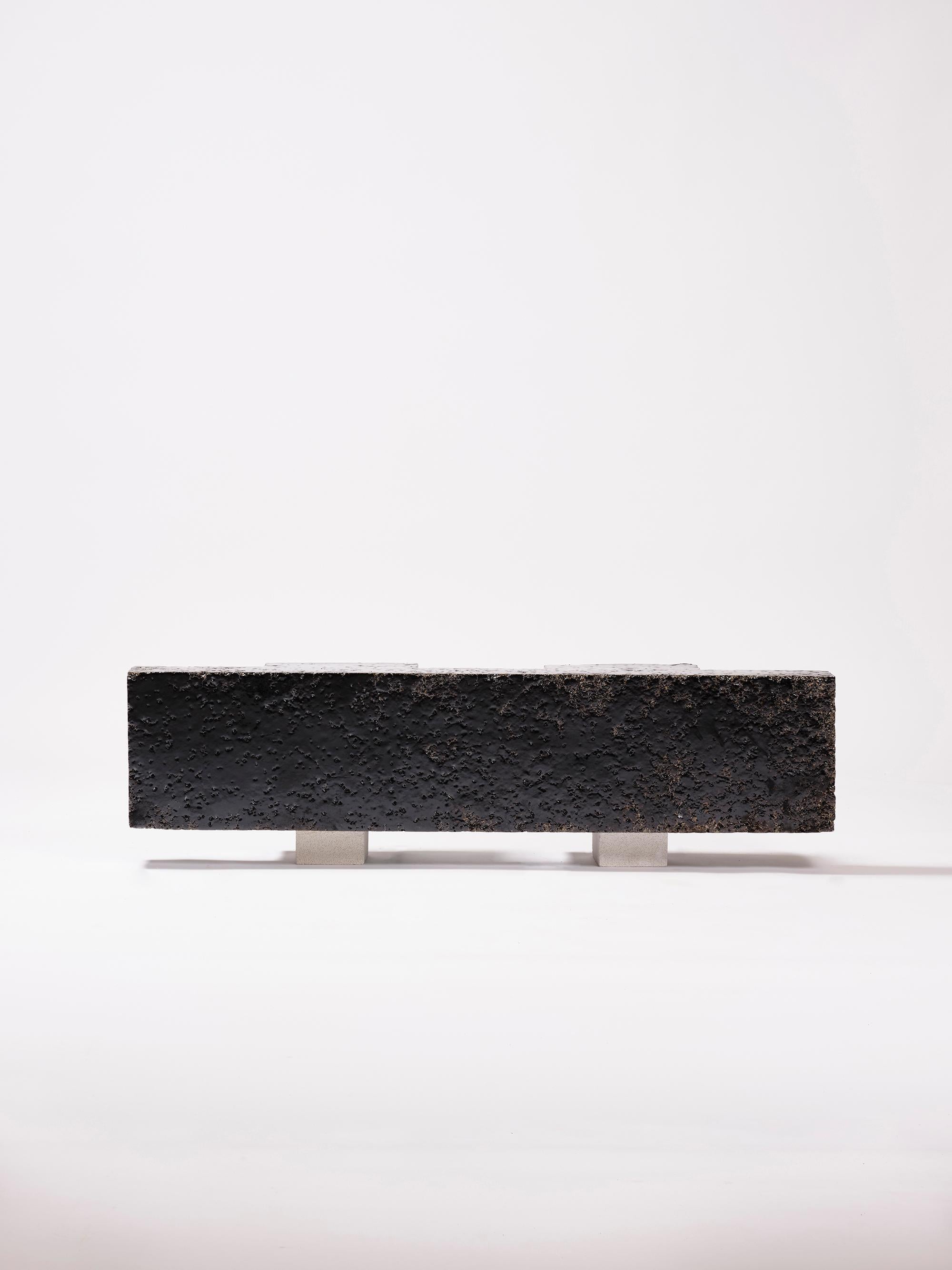 Contemporary Ceramic Coffeetable Bench Glasiertes Steingut Dunkelgrün im Zustand „Neu“ im Angebot in Rubi, Catalunya
