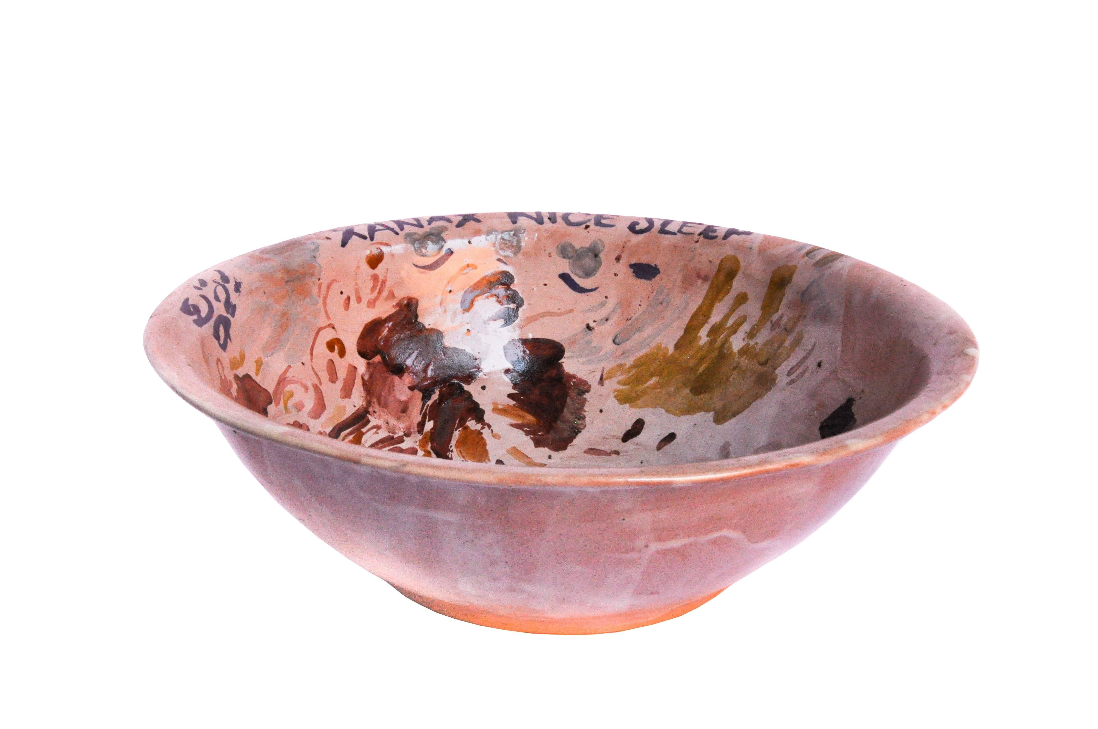 By Lorenzo Lorenzzo

“I spent a long time watching sunsets on the terrace…inspired by the nature surrounding the studio,” says artist Lorenzo Lorenzzo. 

This majolica decorative bowl is a perfect example of Lorenzo's artistic personality. This
