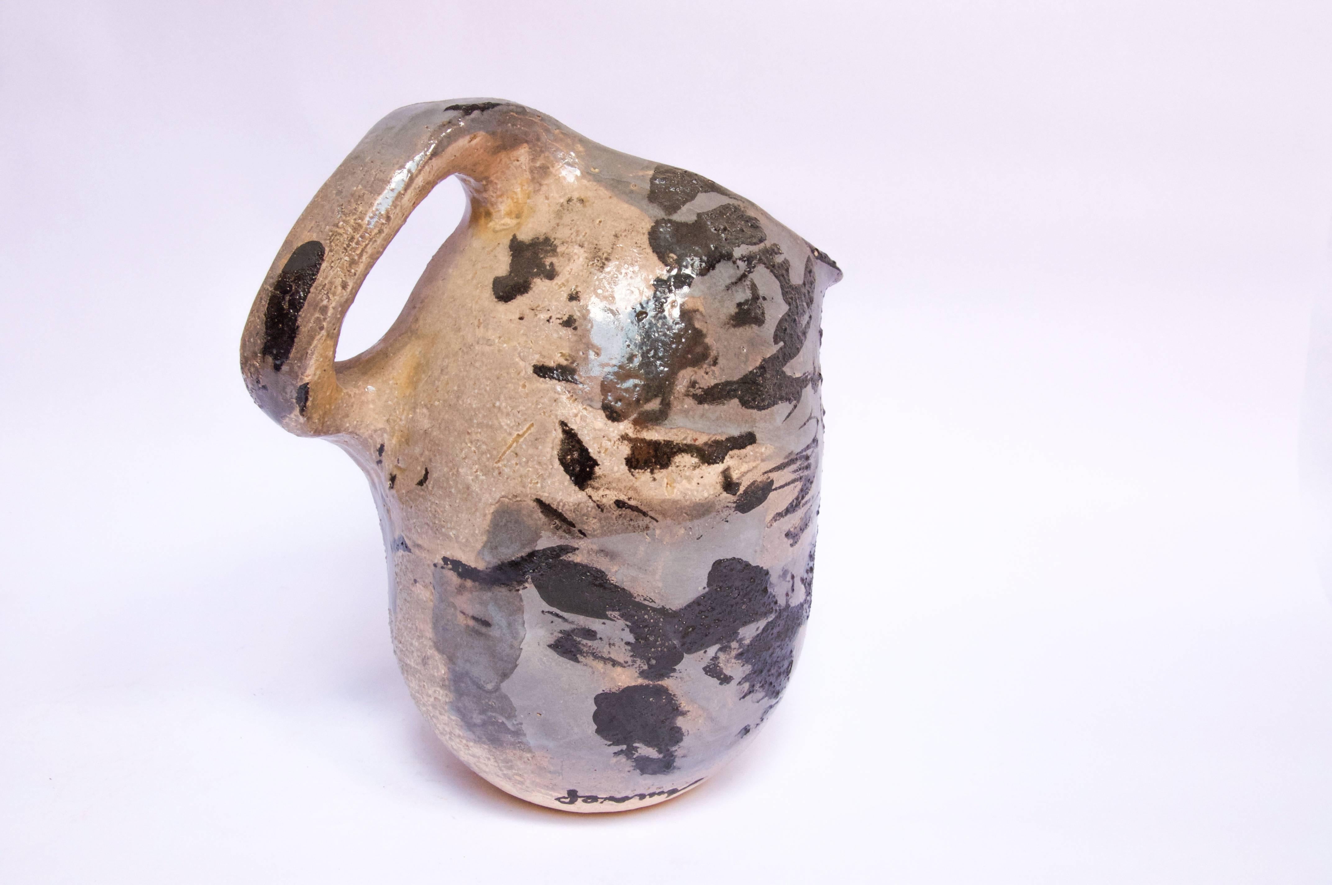 Zeitgenössischer farbenfroher Keramikkrug Majolika Keramik handgefertigt (21. Jahrhundert und zeitgenössisch) im Angebot