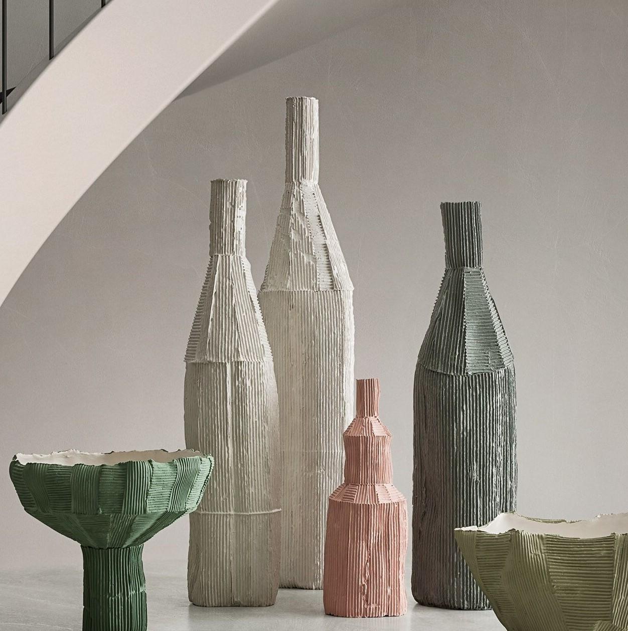Italian Contemporary Ceramic Gigante Cartoccio Texture White Bottle
