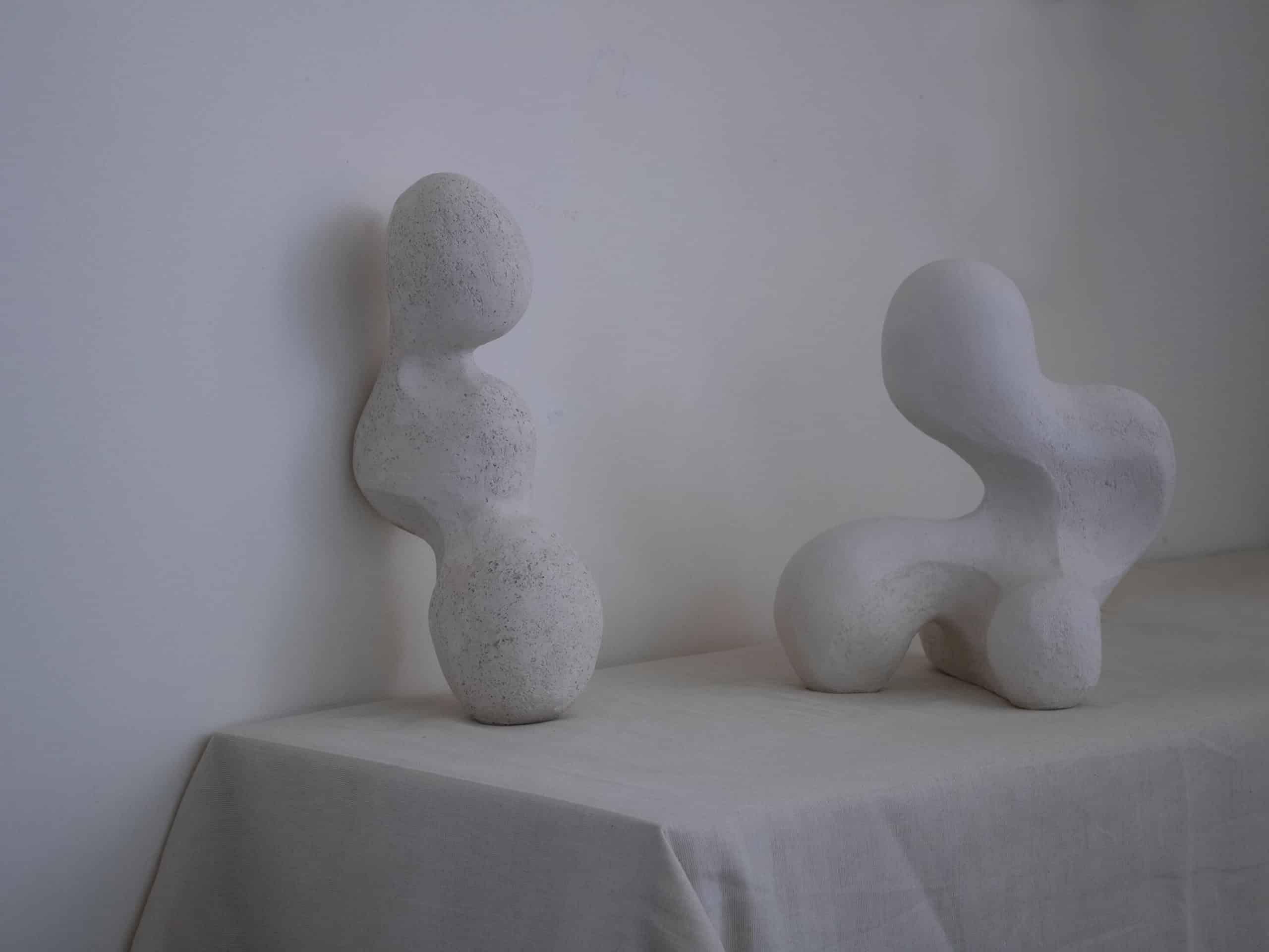 Intagliato a mano Ceramica contemporanea  Scultura fatta a mano  