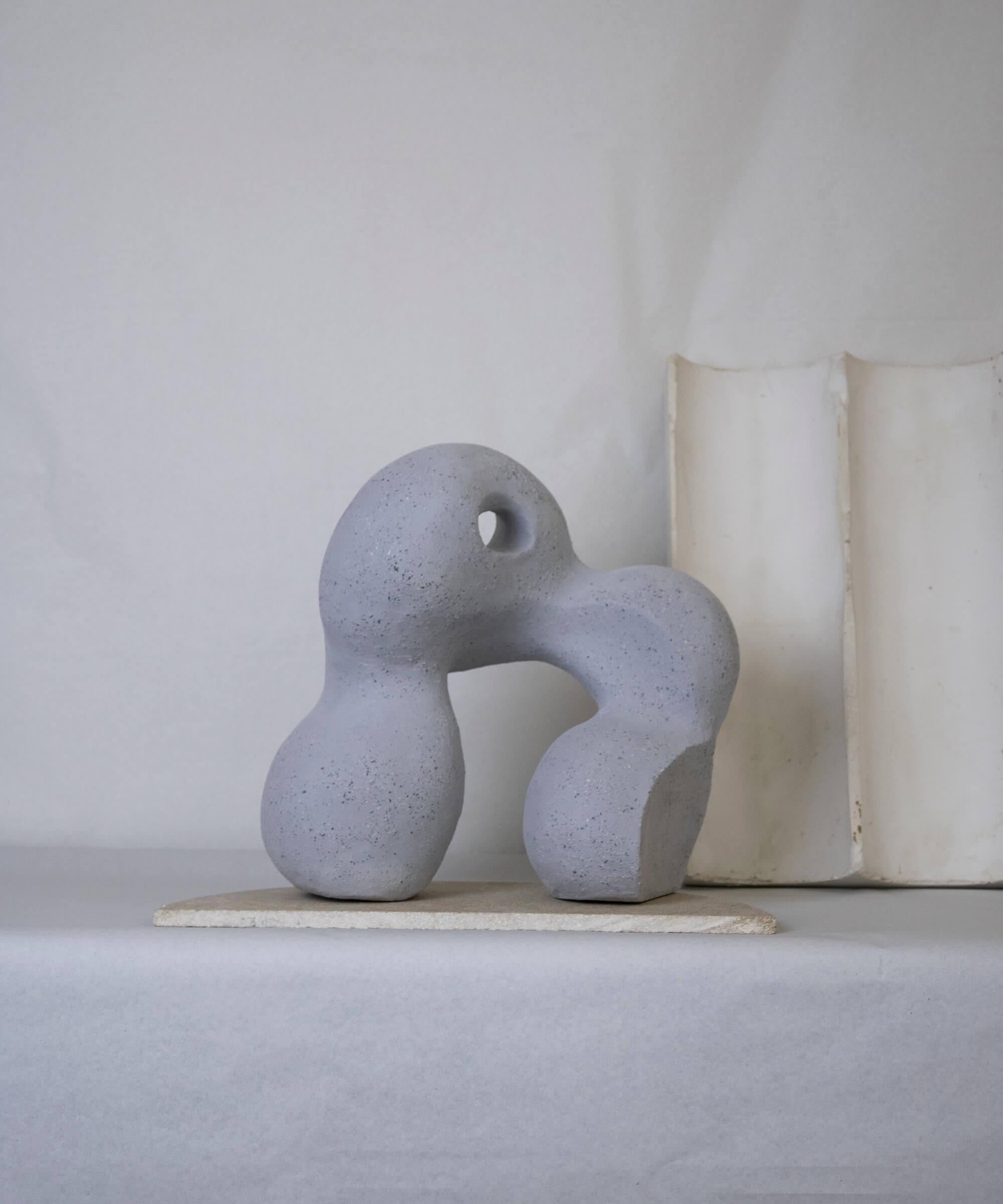 Cerámica contemporánea  Escultura hecha a mano  