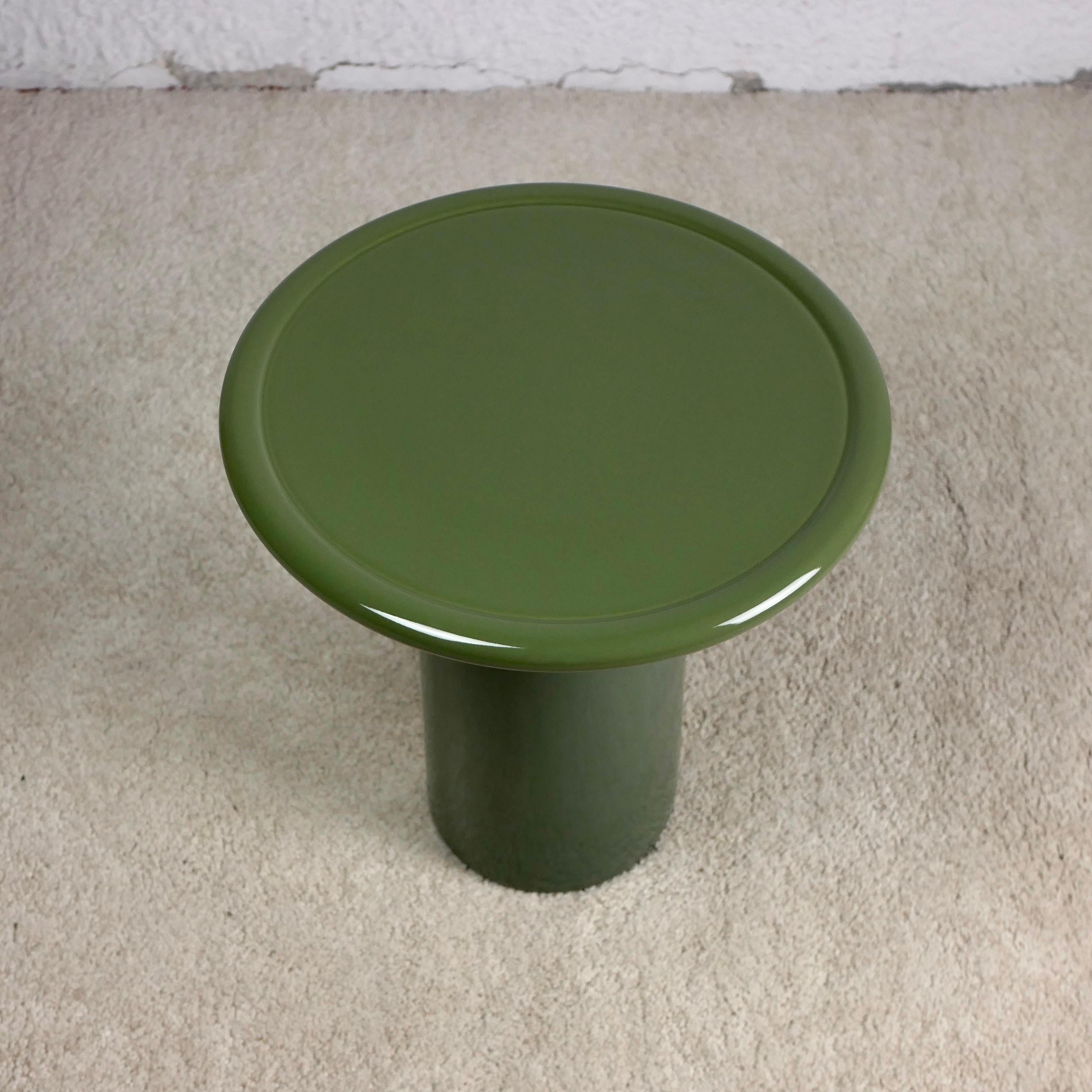 Céramique Table d'appoint contemporaine en céramique 