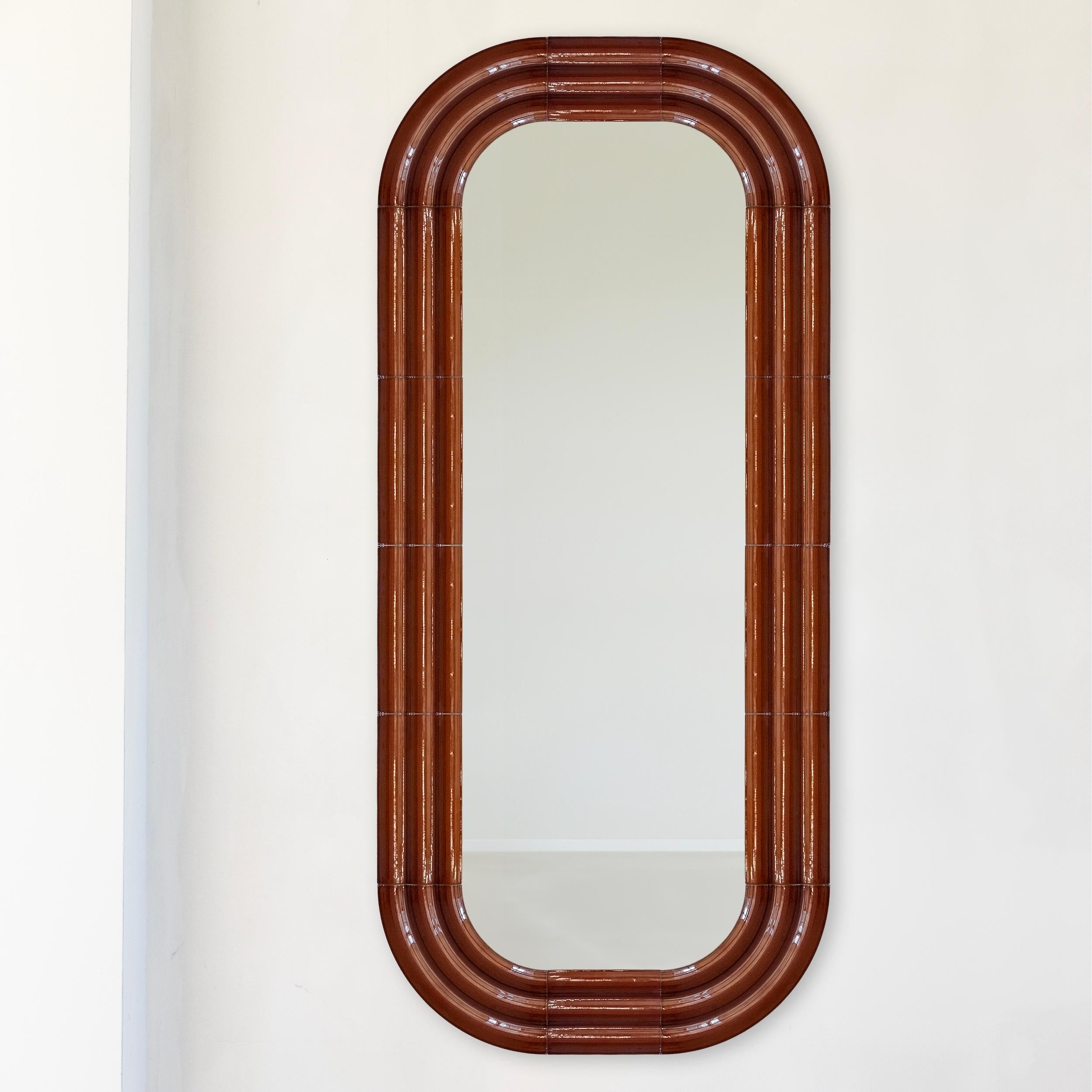 Contemporary Keramik-Spiegel 'ELO 4' von Pani Jurek, 180 Schwarz (21. Jahrhundert und zeitgenössisch) im Angebot