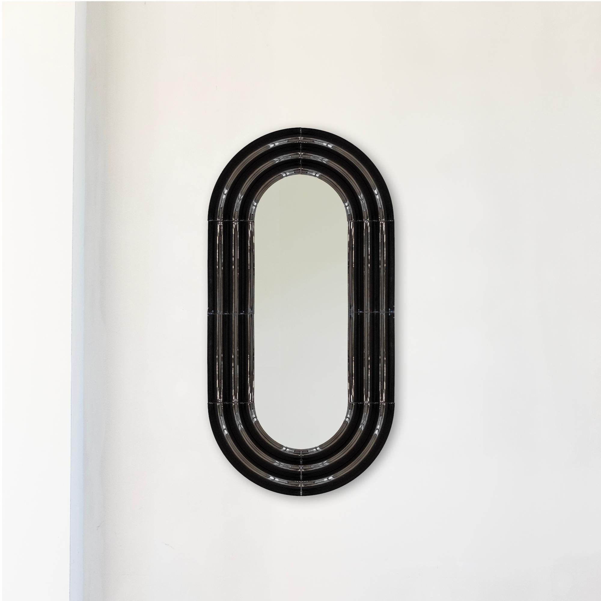 Céramique Miroir contemporain en céramique 'ELO 5' par Pani Jurek, 120-60 rouge en vente