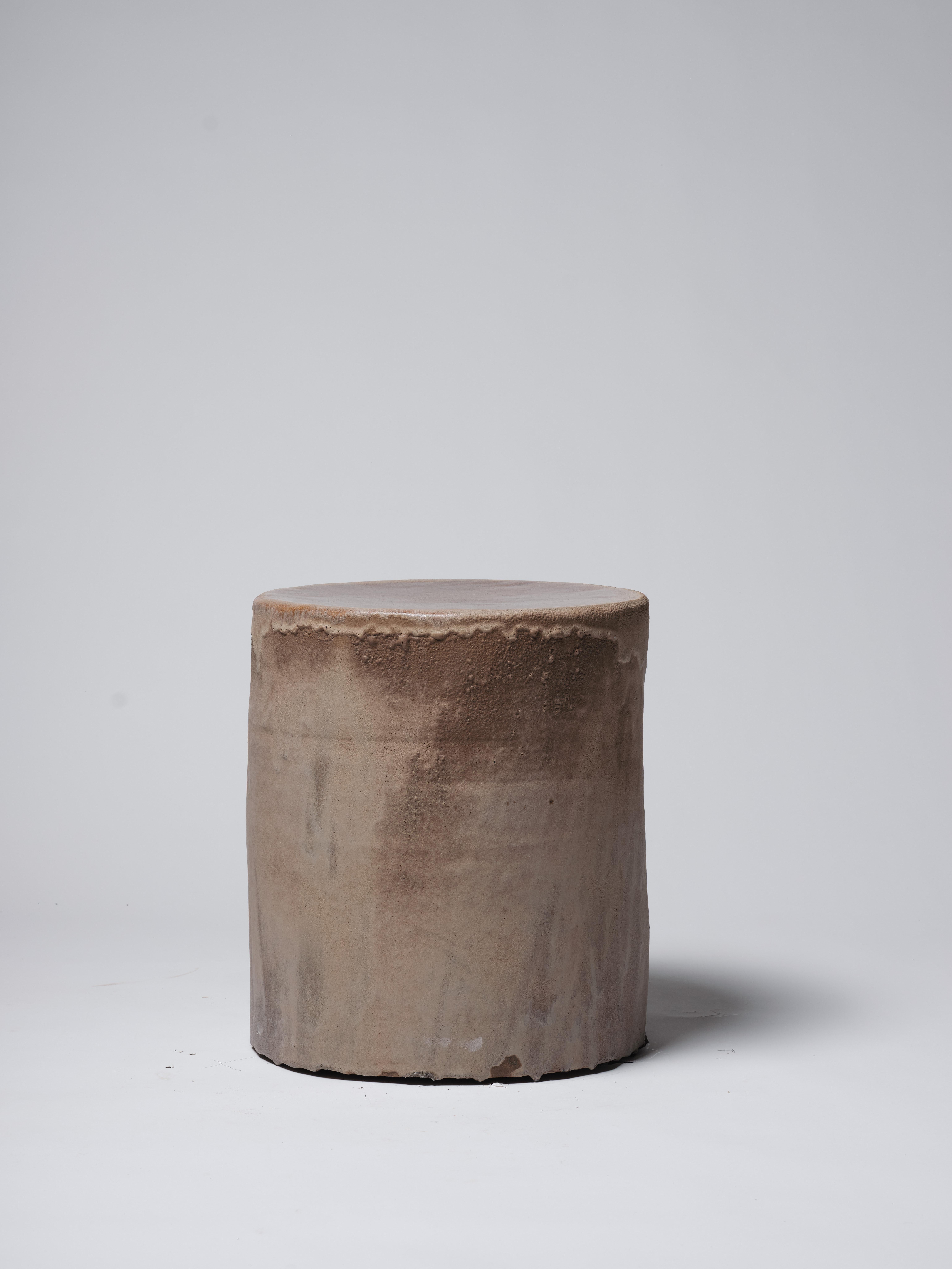 Moderno Tavolino da caffè moderno in ceramica contemporanea / Tavolino da salotto in terracotta smaltata al manganese