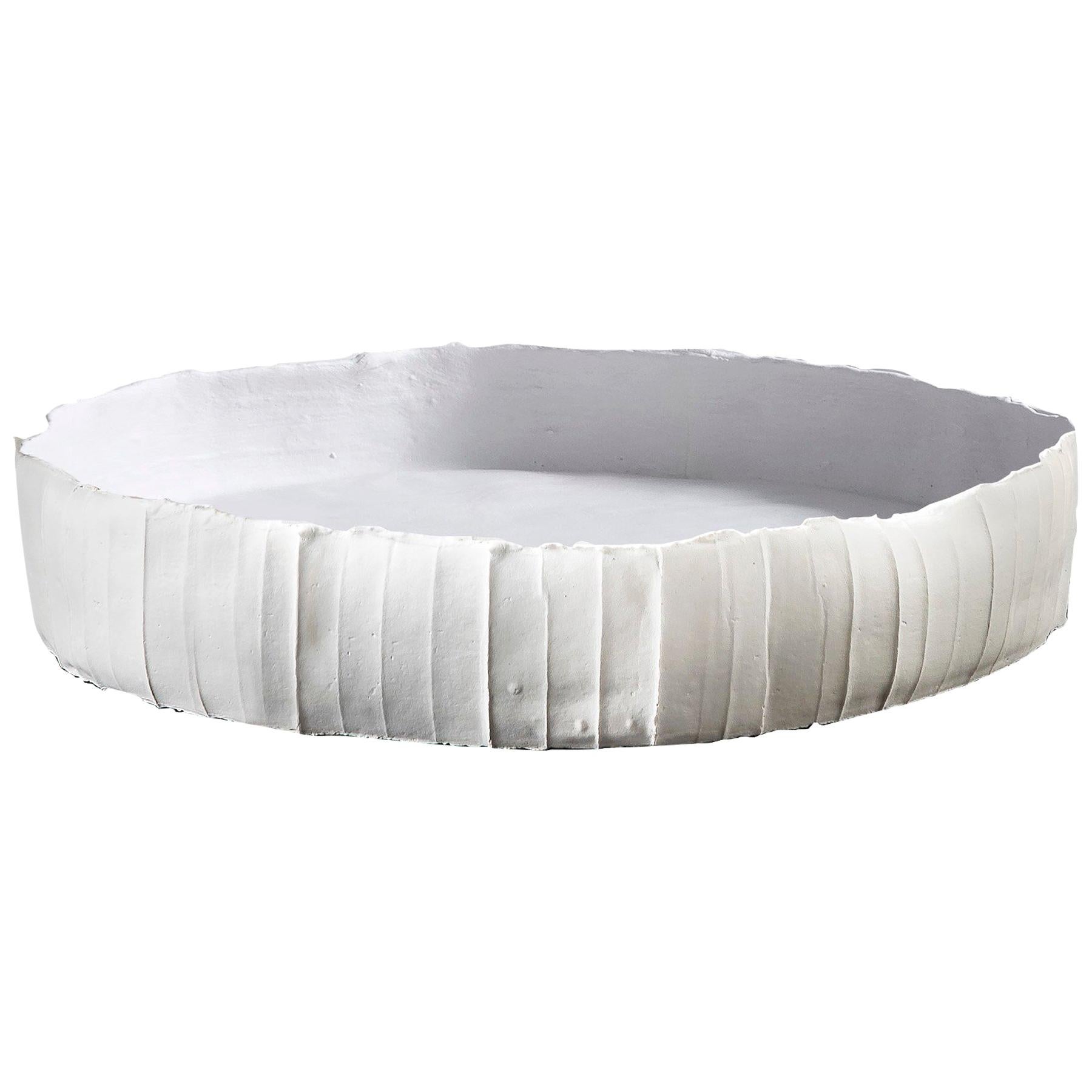 Contemporary Ceramic Ninfea Corteccia Texture White Tray For Sale