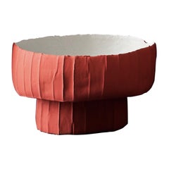 Contemporary Ceramic Ninfea Footed Bowl Corteccia Texture Red and White
