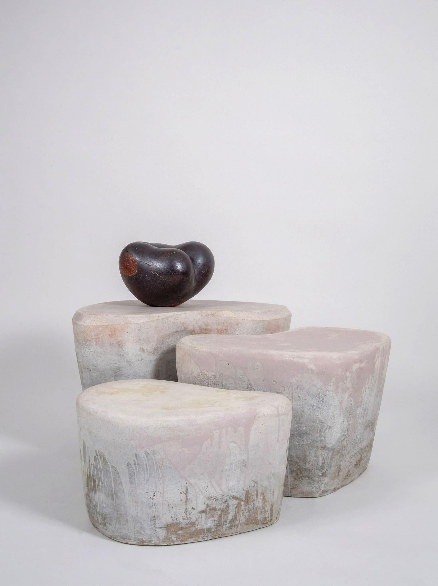 Zeitgenössische organische Keramik-Skulptur von Dominique Legros im Zustand „Neu“ im Angebot in London, GB