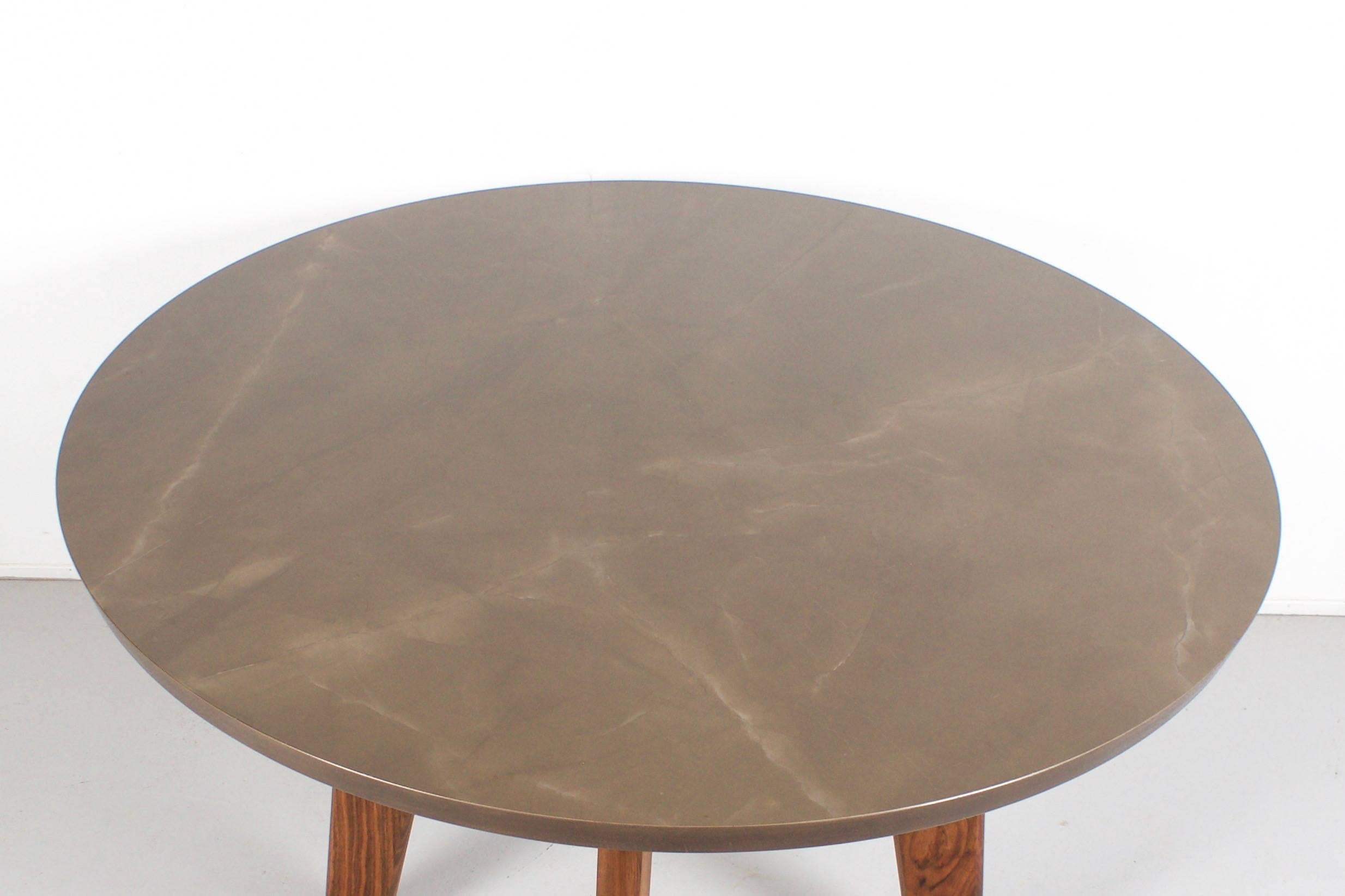 modern ceramic dining table