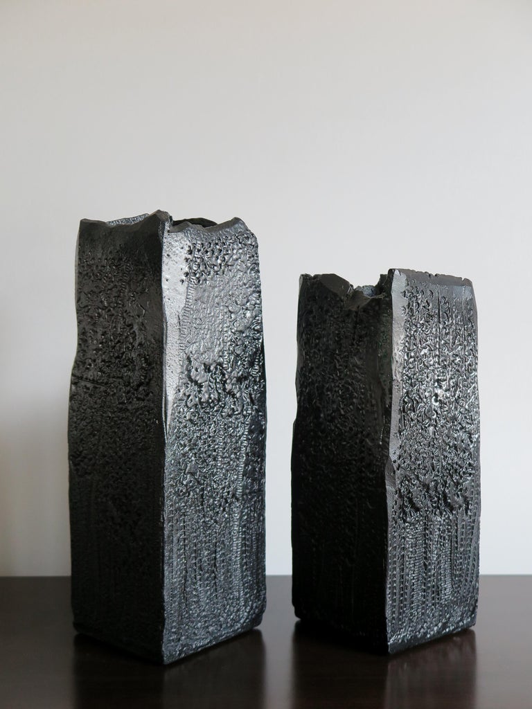 Contemporary Ceramic Sculpture Vases Designed by Capperidicasa, Made in Italy In New Condition For Sale In Modena, IT