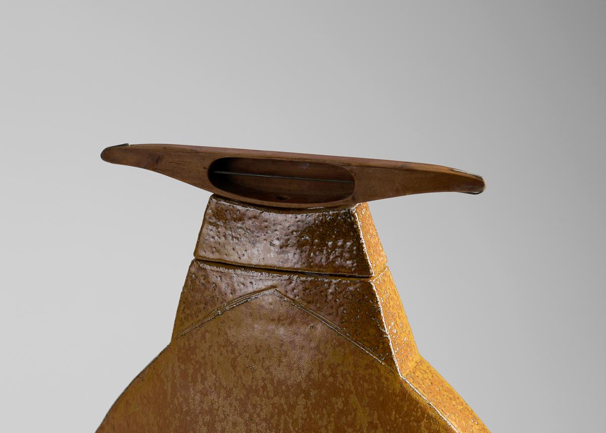 Sculpture contemporaine en céramique avec navette de tissage par Aage Birck, Danemark, 2015. Bon état - En vente à New York, NY