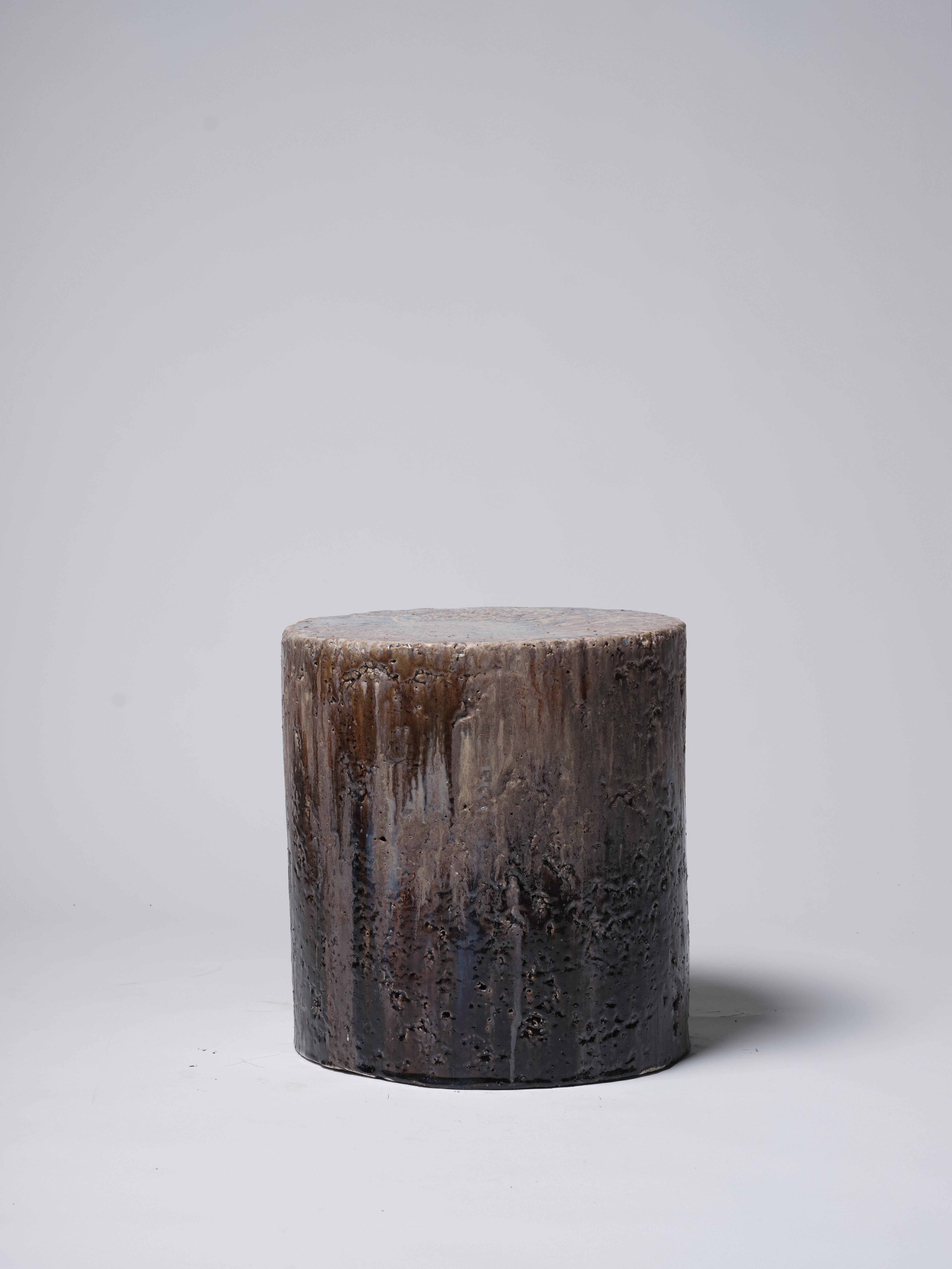 Contemporary Keramik Beistelltisch Säule Hocker regenbraun glasiert Steingut (Spanisch) im Angebot