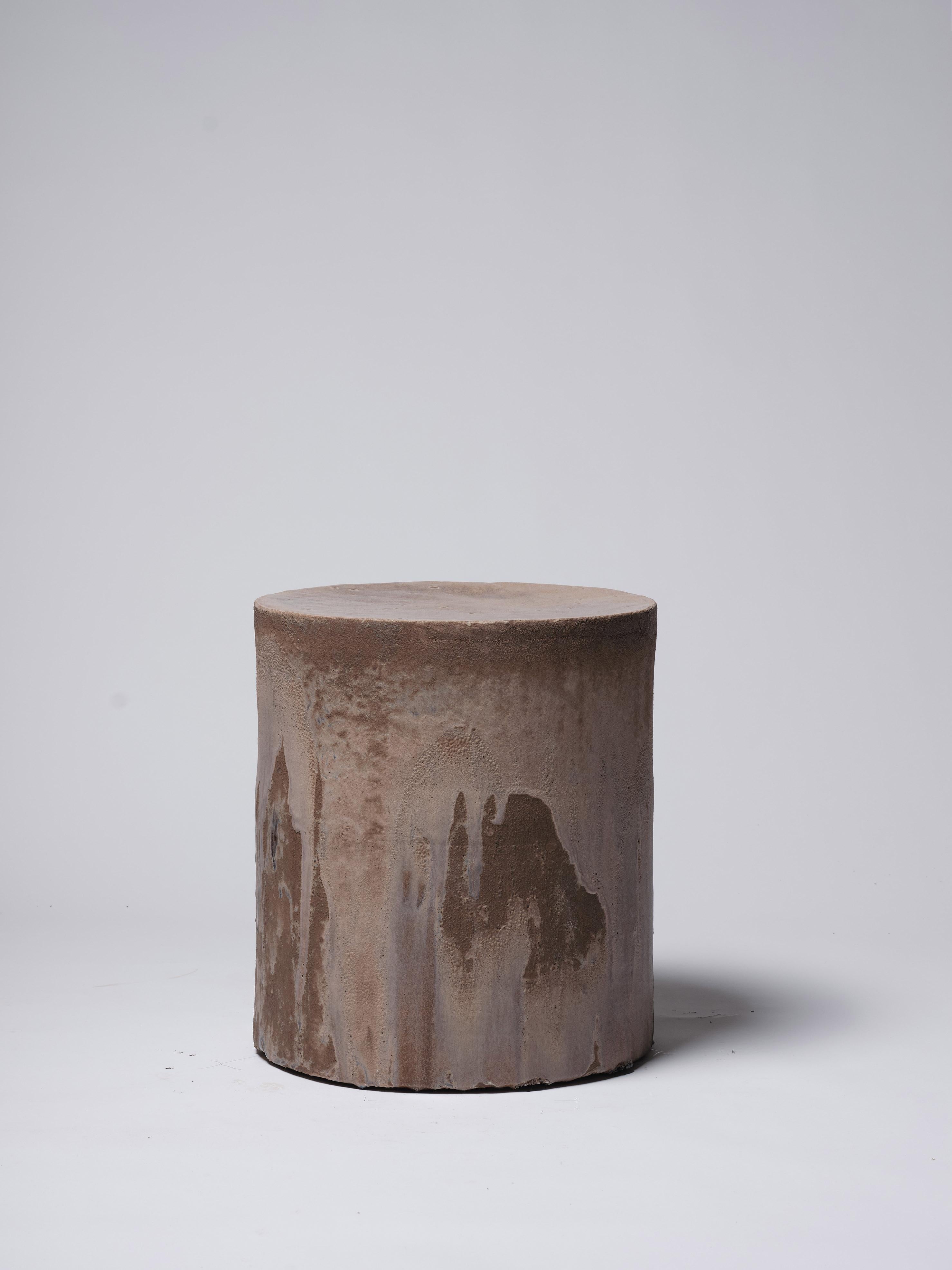 Tavolino contemporaneo in ceramica Stool Brown Iron Glazed Stoneware In condizioni Nuovo in vendita a Rubi, Catalunya
