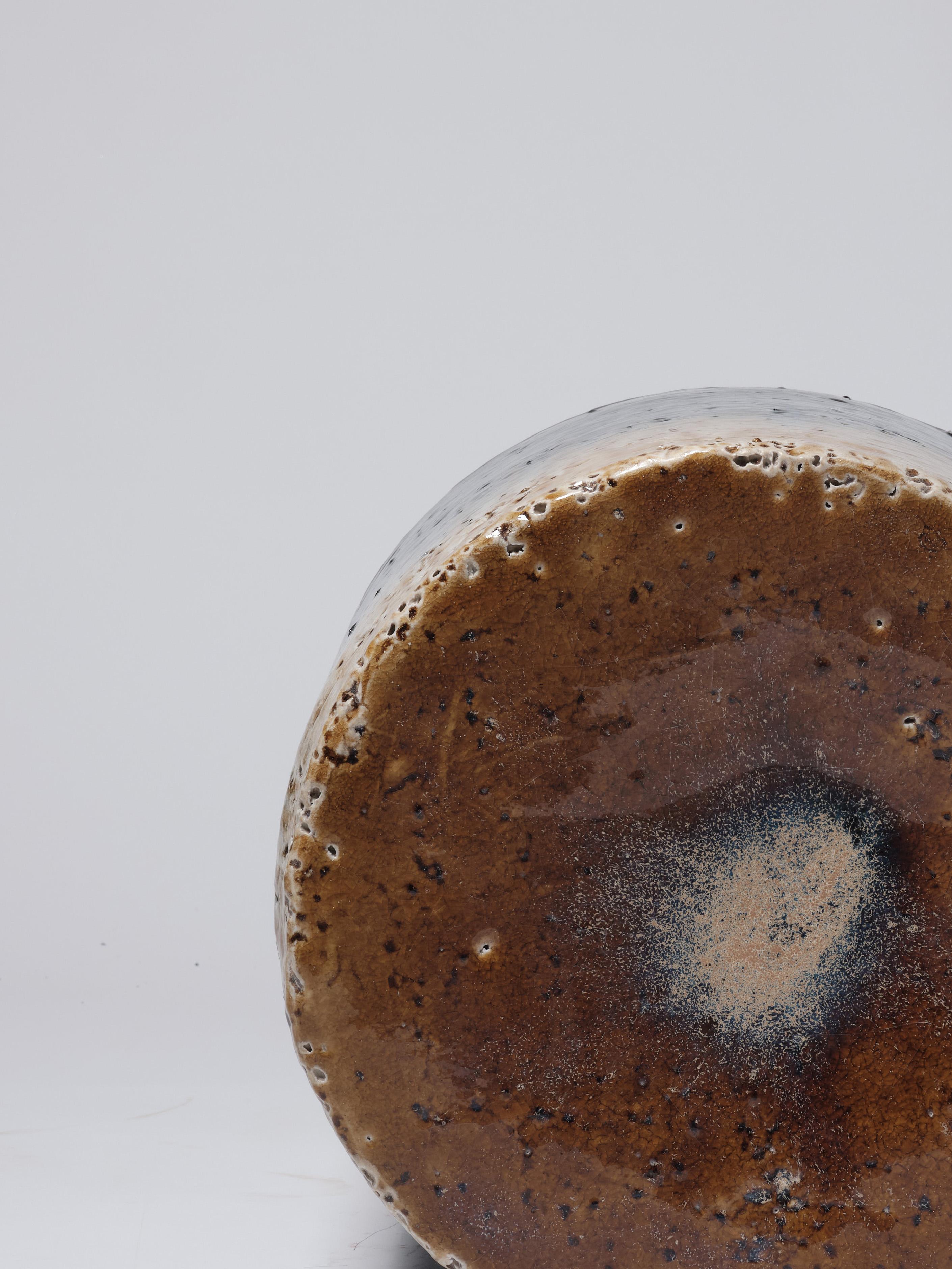 Contemporary Ceramic Beistelltisch Hocker  Kobalt glasiertes Steingut (21. Jahrhundert und zeitgenössisch)