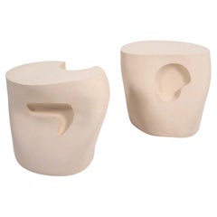 Tavolini contemporanei in ceramica di Manon Oller, 2022
