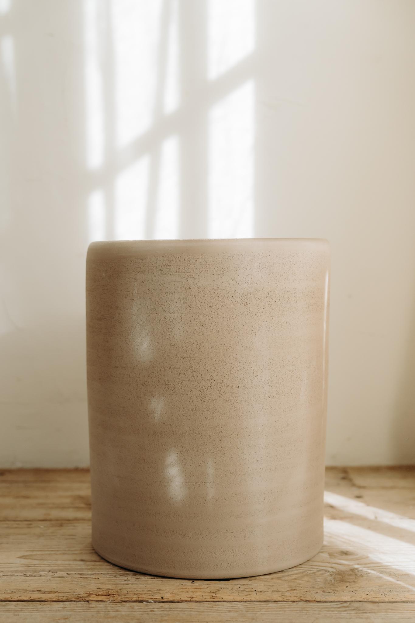 contemporary ceramic side tables/stools For Sale 7