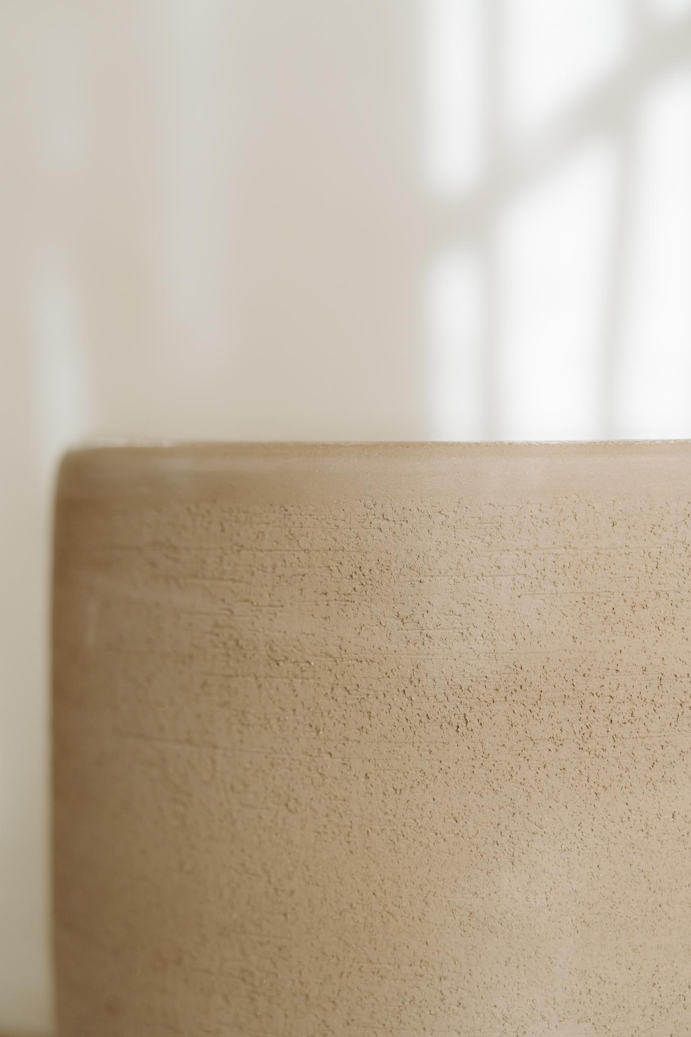 contemporary ceramic side tables/stools For Sale 2