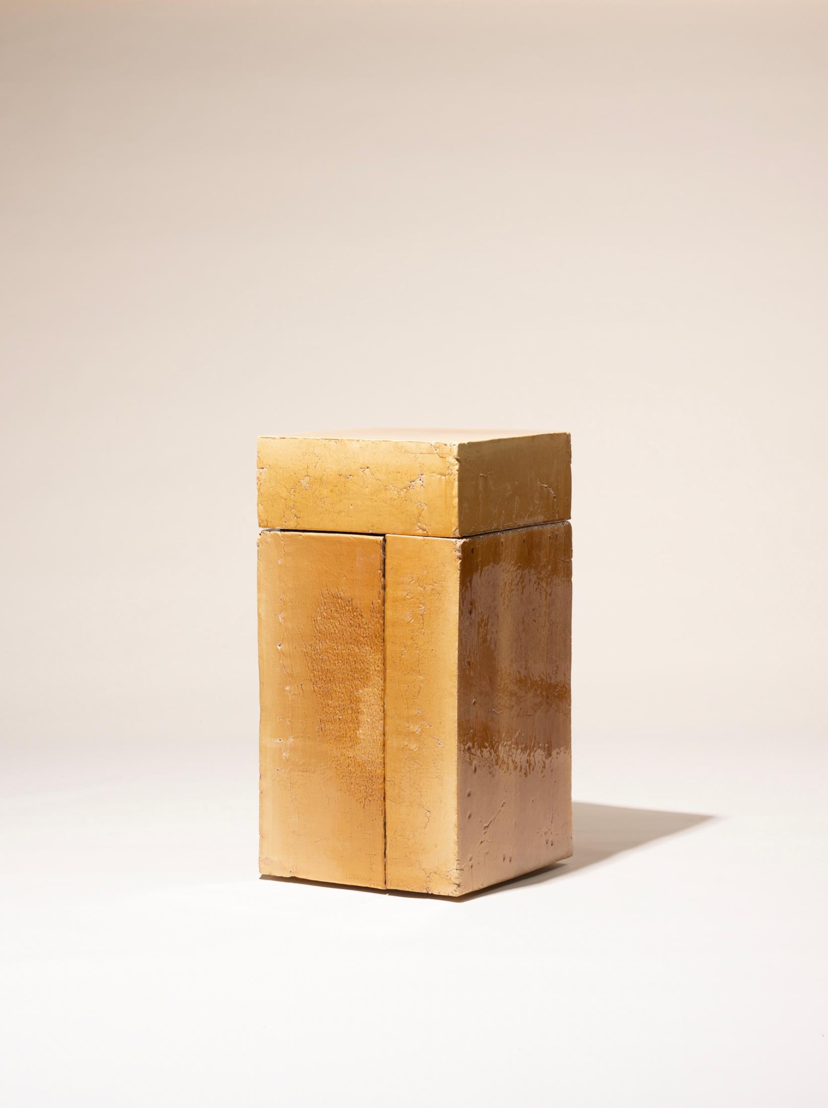 Contemporary Ceramic Sidetable / Pedestal Glazed Earthenware Caramel In New Condition For Sale In Rubi, Catalunya