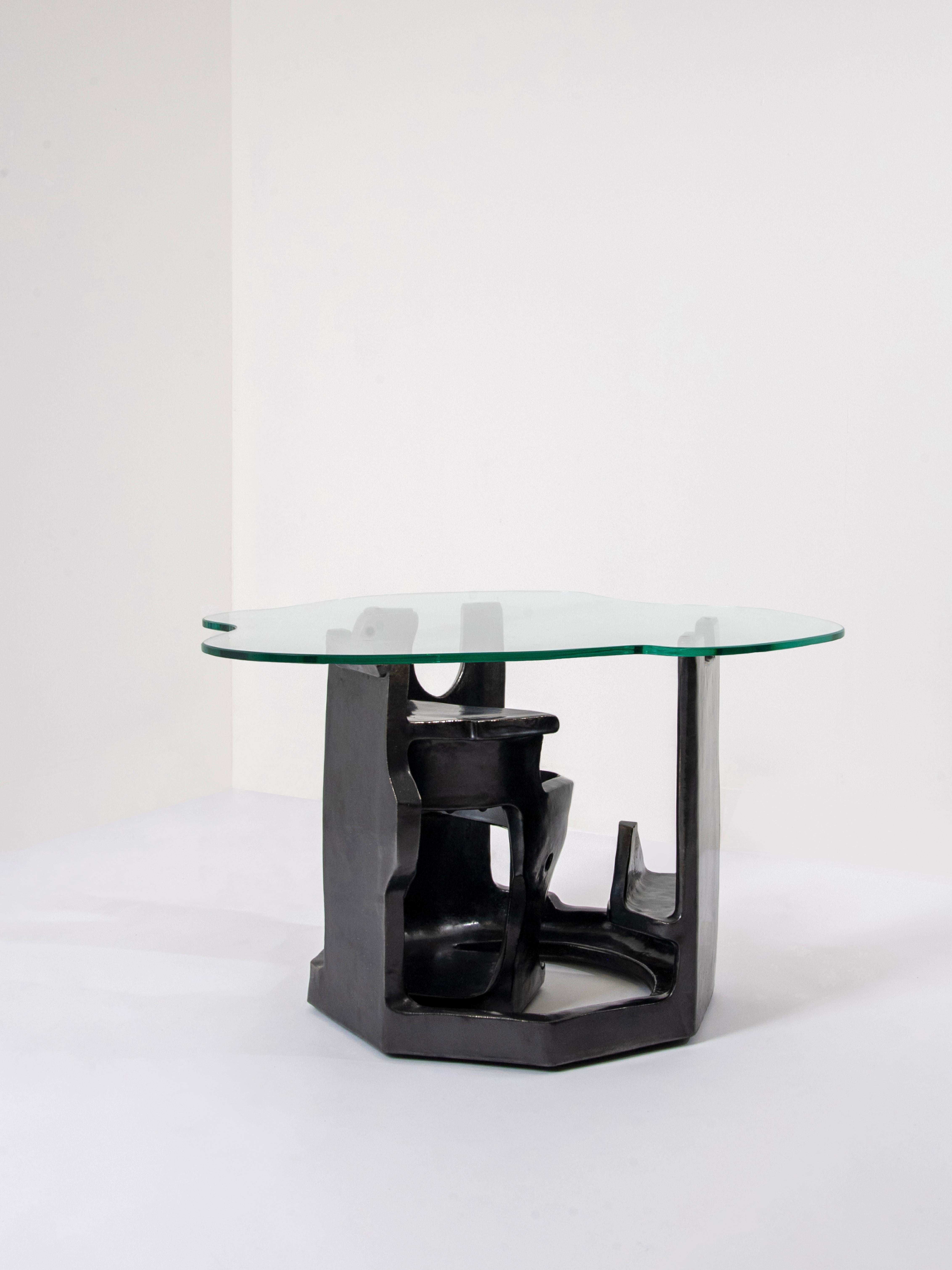 Contemporary Keramiktisch von Flavie Van Der Stigghel, Frankreich (Emailliert) im Angebot