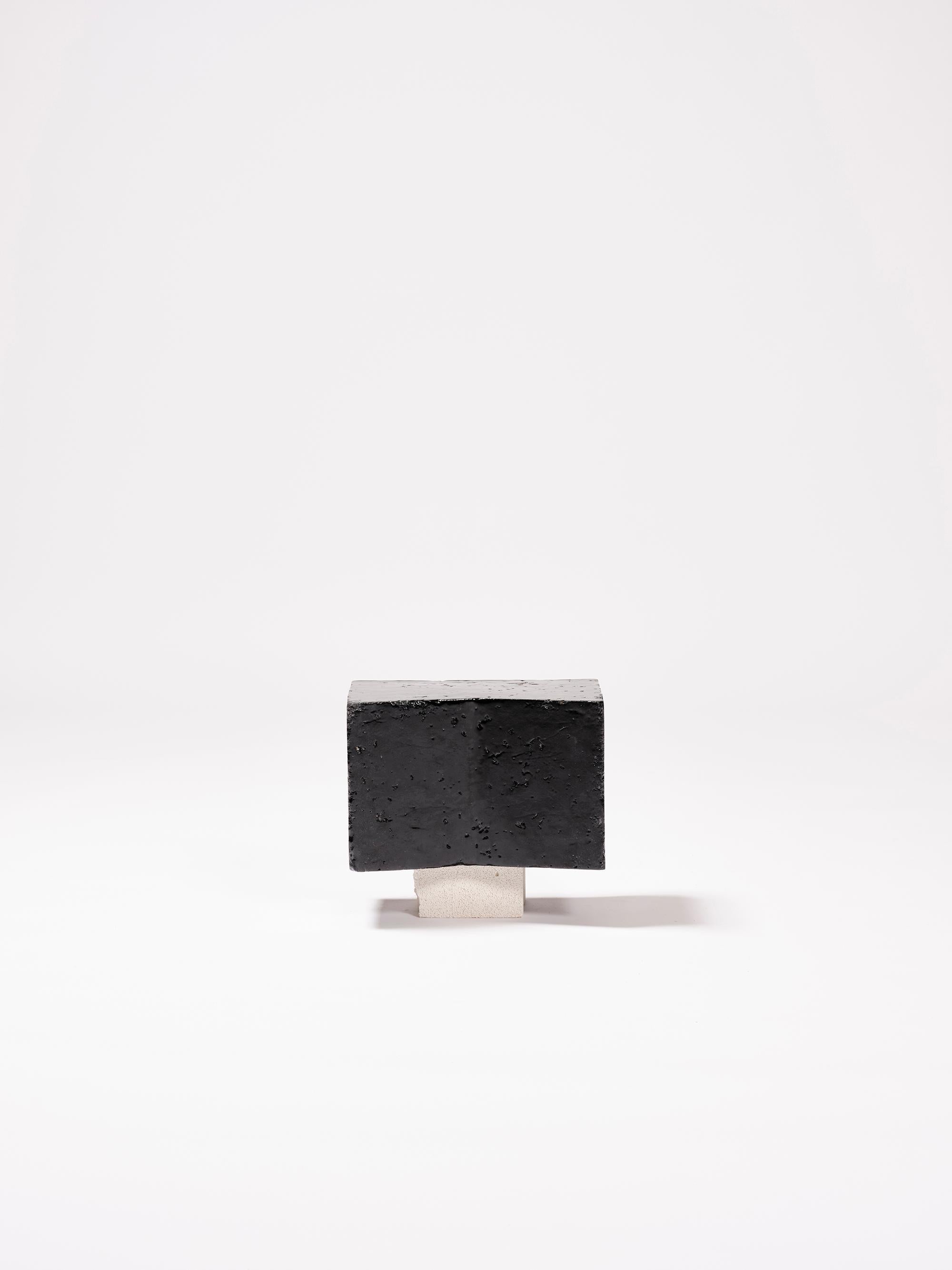 Contemporary Ceramic Table Lectern Reading Desk Glazed Earthenware Black For Sale 1