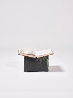 Zeitgenössischer Keramik-Tisch-Lehrer, Lesetisch, glasiert, Steingut, grün, schwarz